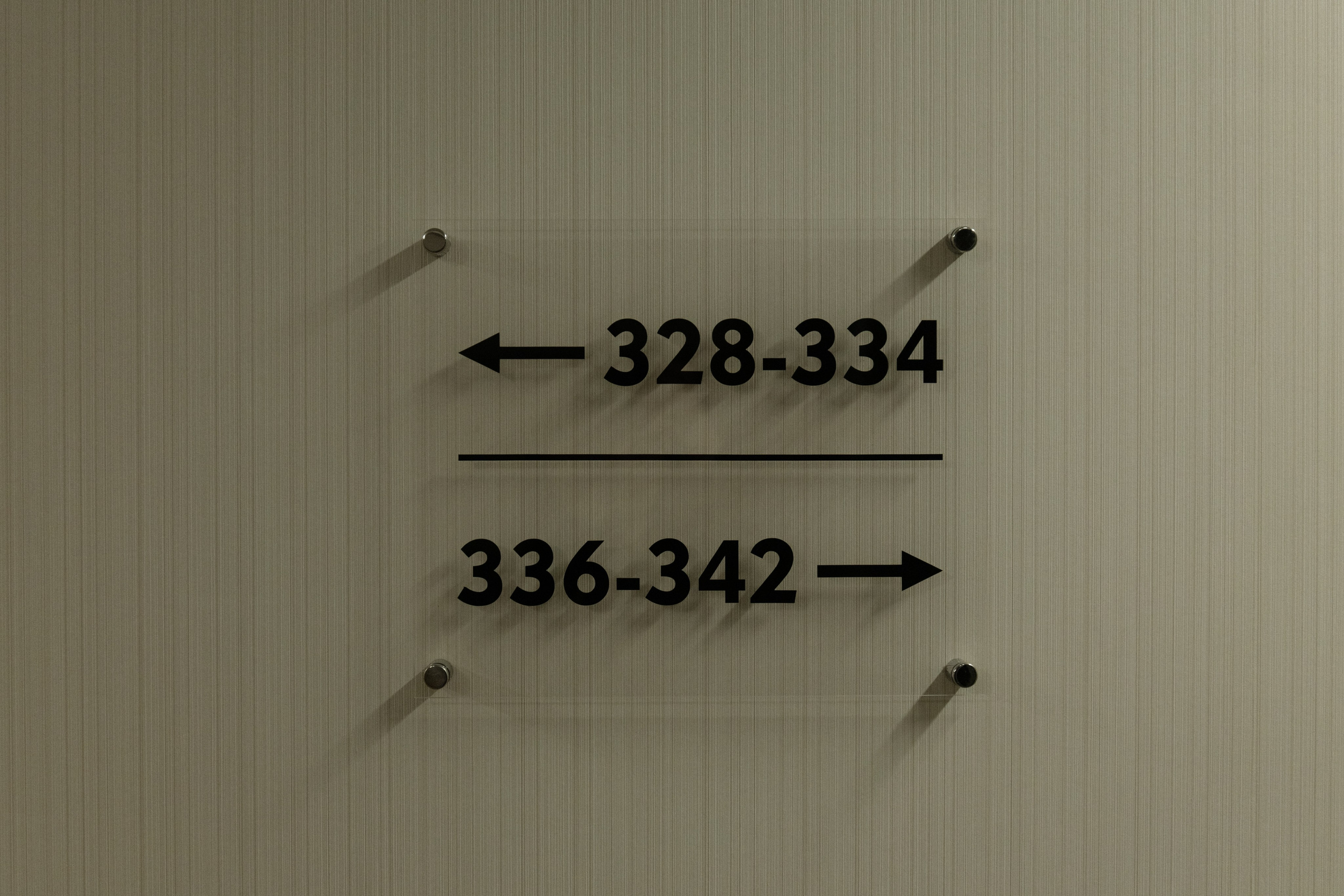 E | A. Свадебный и портретный фотограф в Новосибирске Любовь Исакова