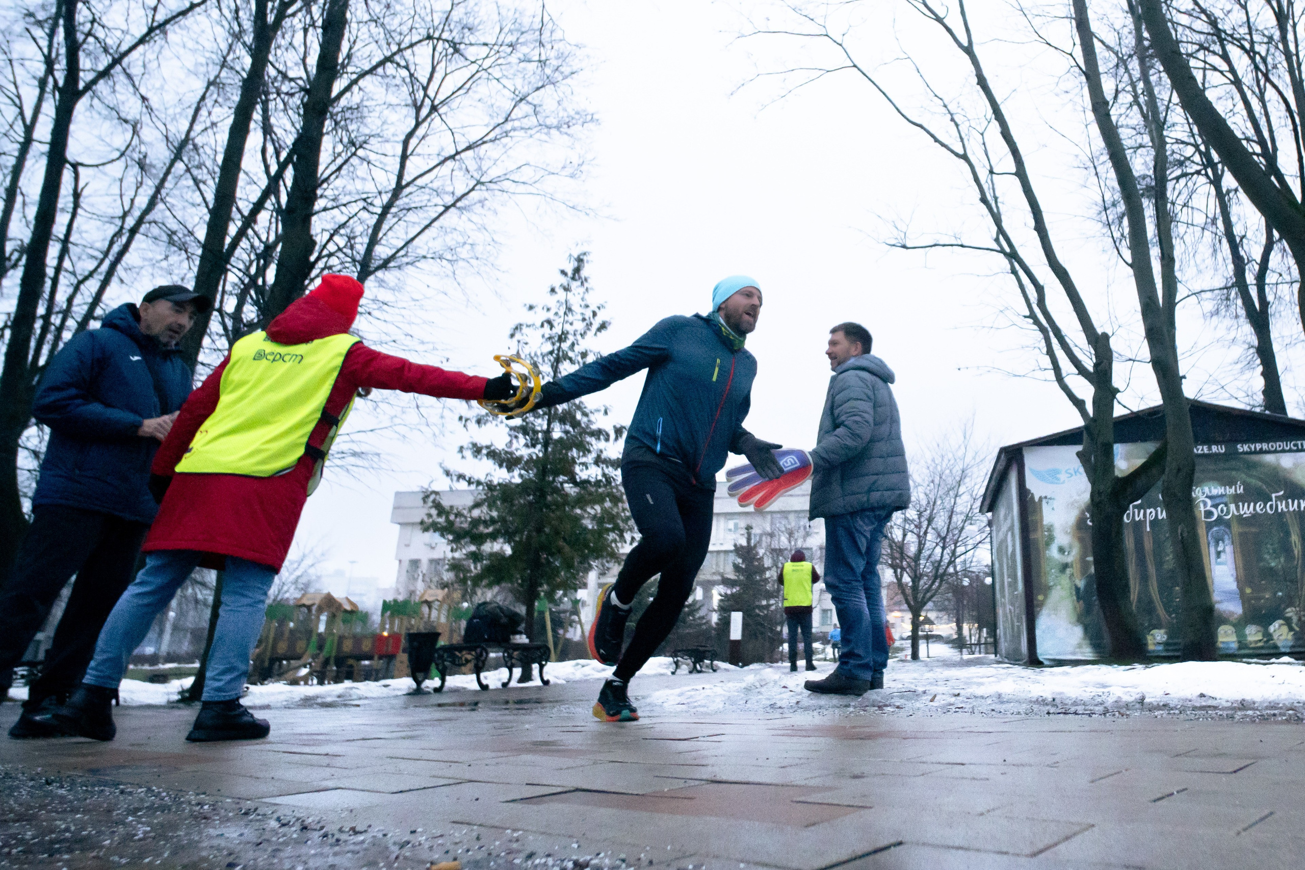 5 вёрст Наташинский 11 декабря 2025. Роман Капилюшов. Бег. Фото. Видео. г. Люберцы