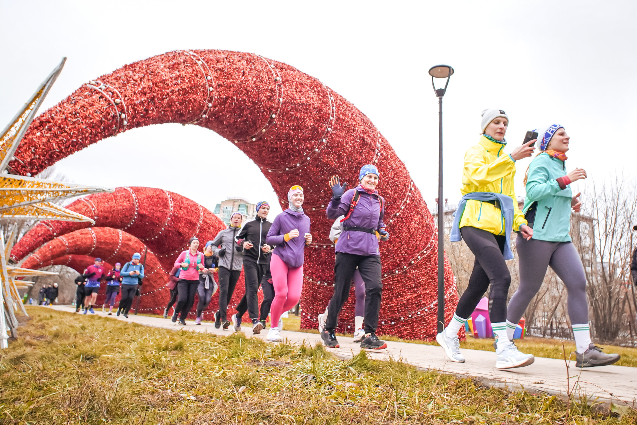 #марафонудома #яuzarun 2024 2-я петля, группа 6:30. Роман Капилюшов. Бег. Фото. Видео. г. Люберцы