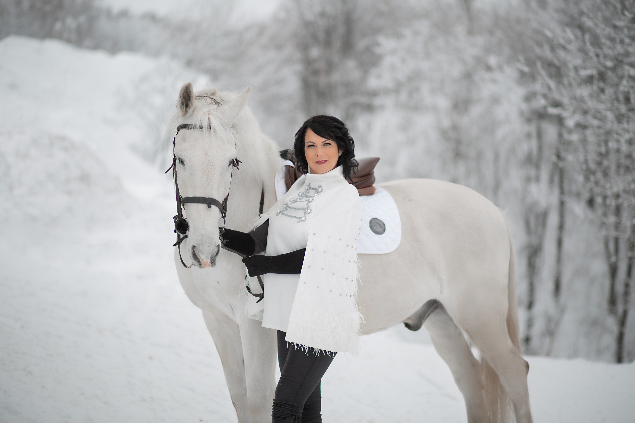 Оксана и Воробей 29.01.22. Фотосессия с лошадьми в Нижнем Новгороде