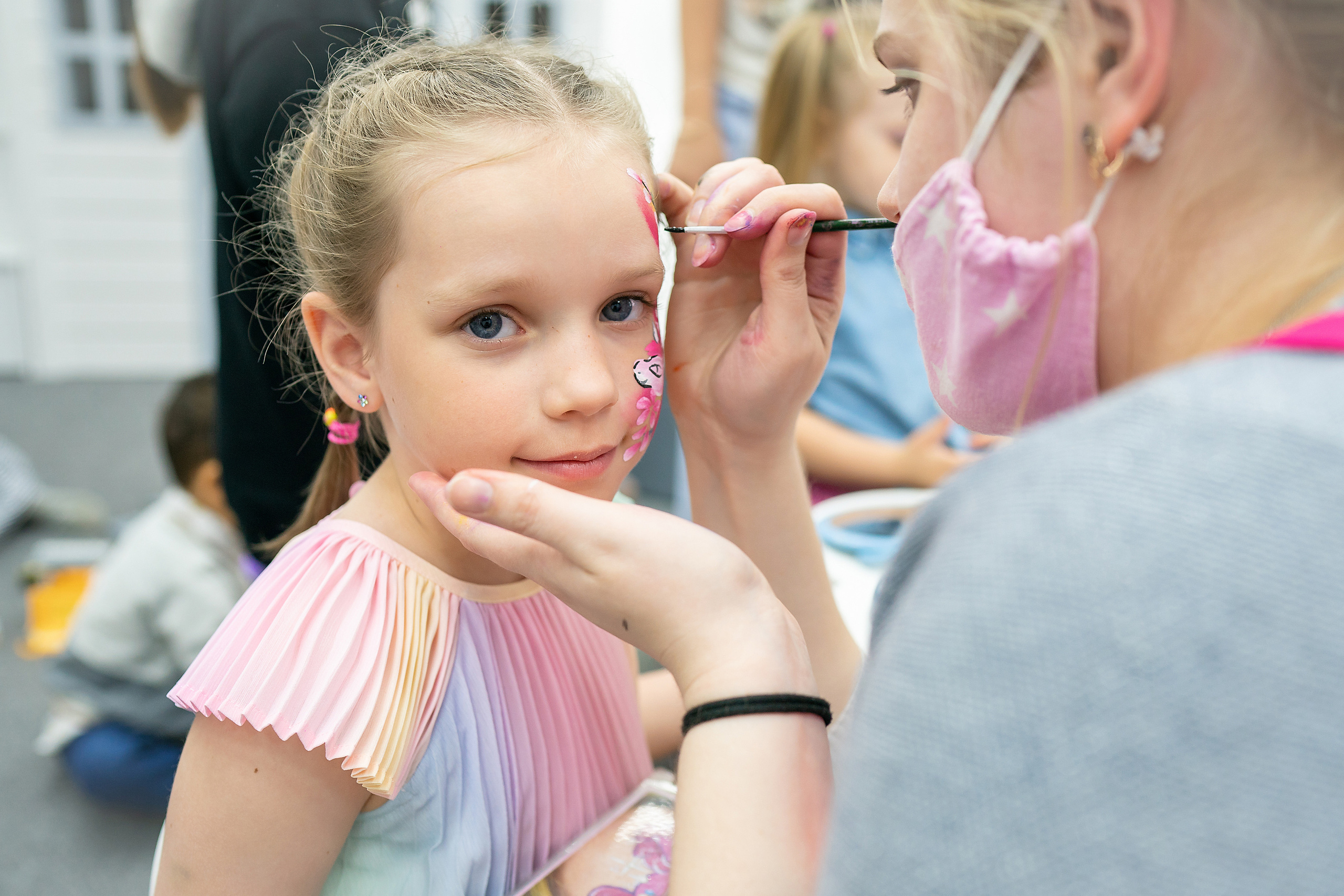 Детский фотограф в Красноярске, детские праздники красноярск, аниматор. Фотограф на Крещение и Венчание в Красноярске Рамазанова Юлия