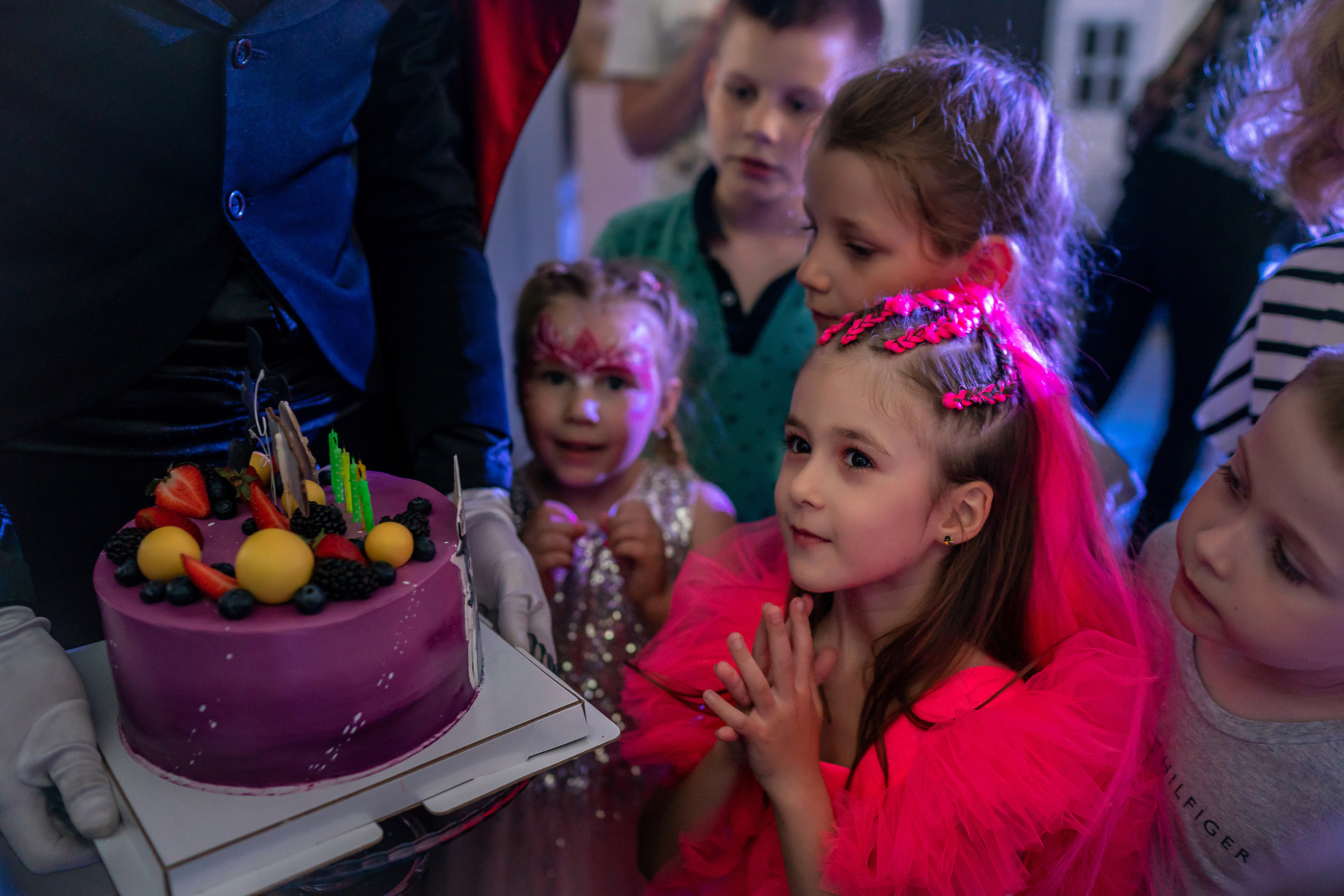 Детский фотограф в Красноярске, детские праздники красноярск, аниматор. Фотограф на Крещение и Венчание в Красноярске Рамазанова Юлия