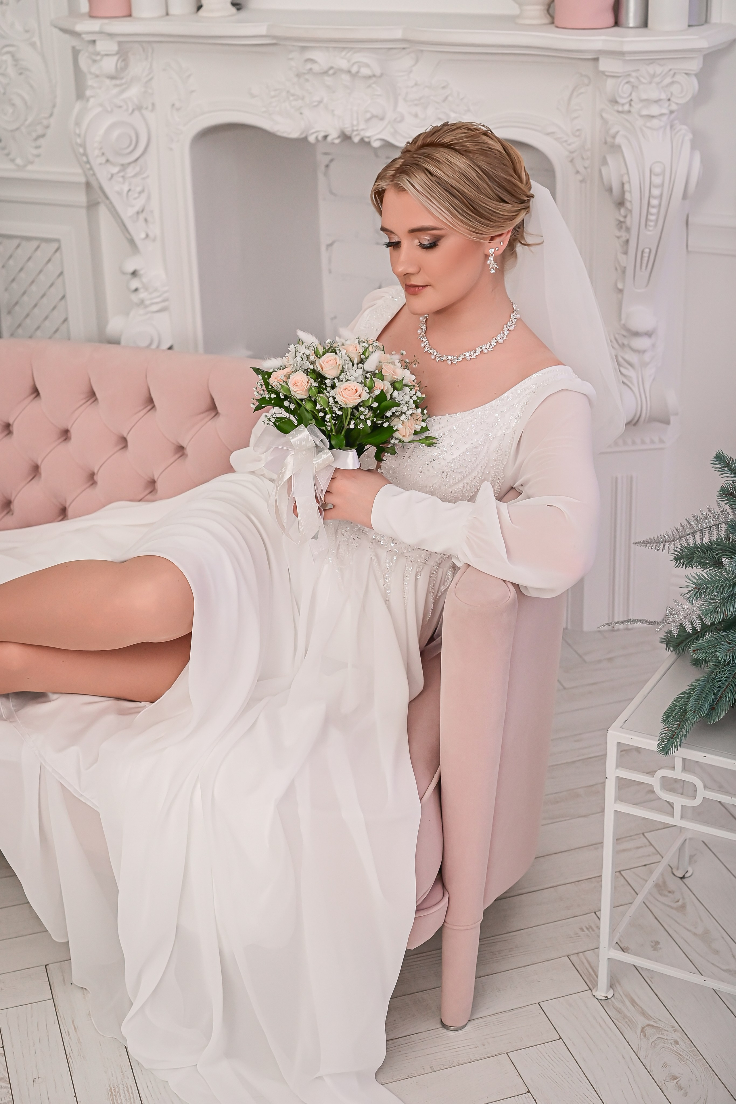 Съемка в студии, гостинице. Семейный и свадебный фотограф в Донецке Донская Анастасия