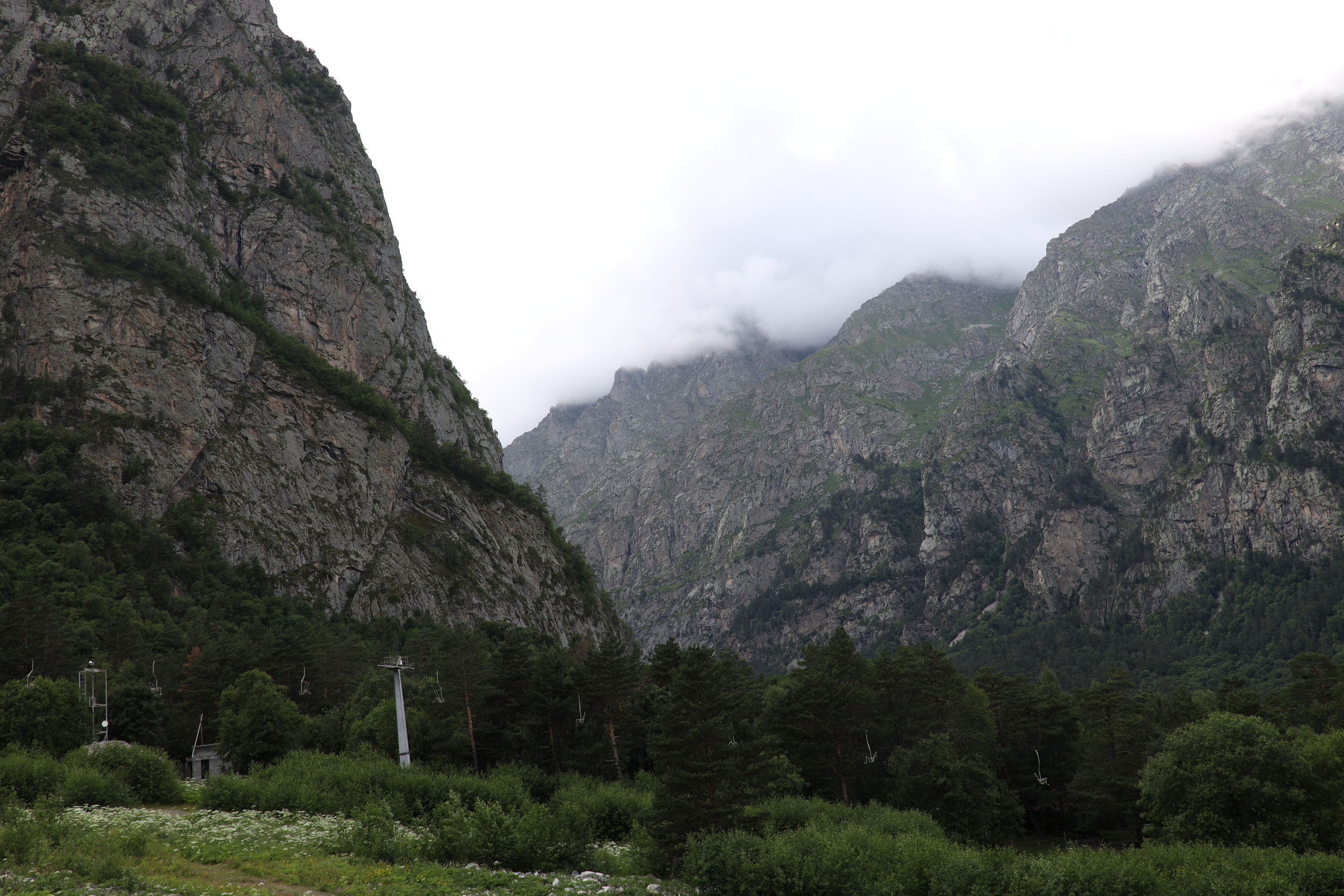 Северная Осетия июль 2025 год. Кармадон, Даргивз и Цей. Семейный детский фотограф Краснодарский край Оксана Колос