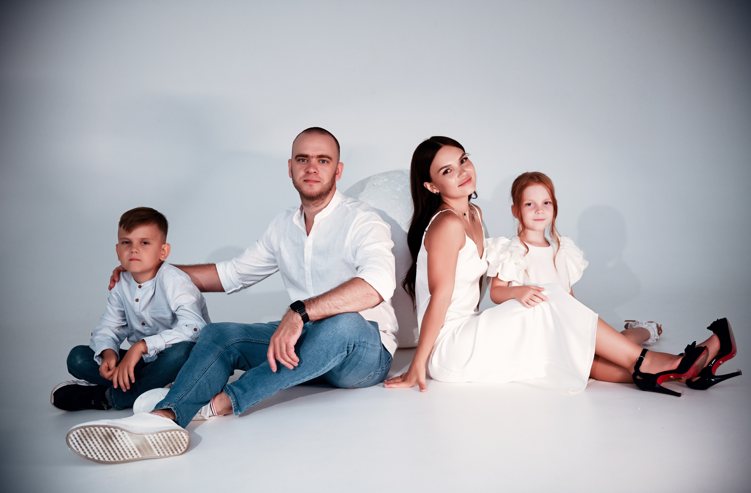 Семейная фотосессия. Свадебный, семейный, детский, контент фотограф в Омске Максим Ильин