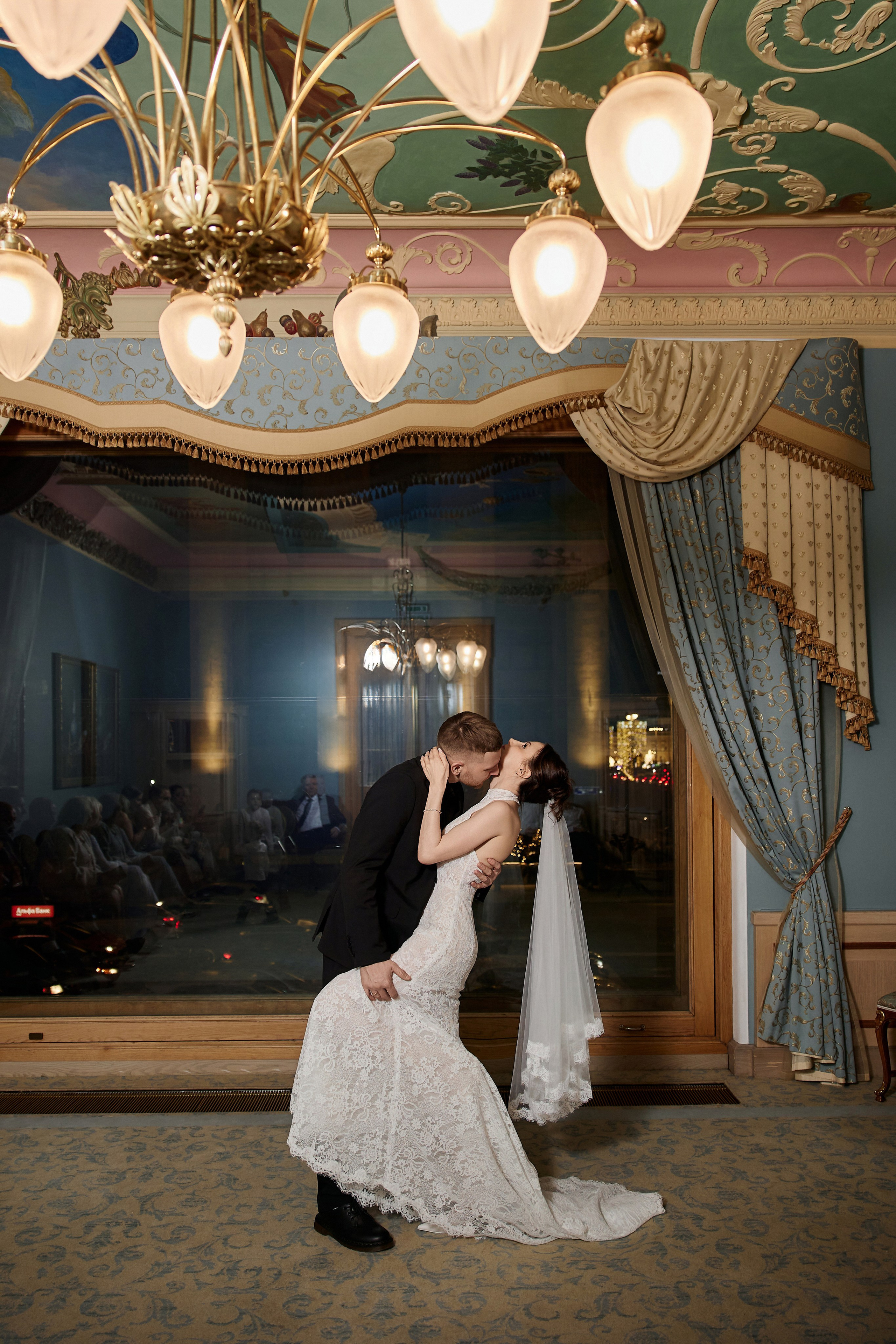 Анастасия и Никита. Роспись в гостинице «Националь». Свадебный фотограф в Москве и Подмосковье