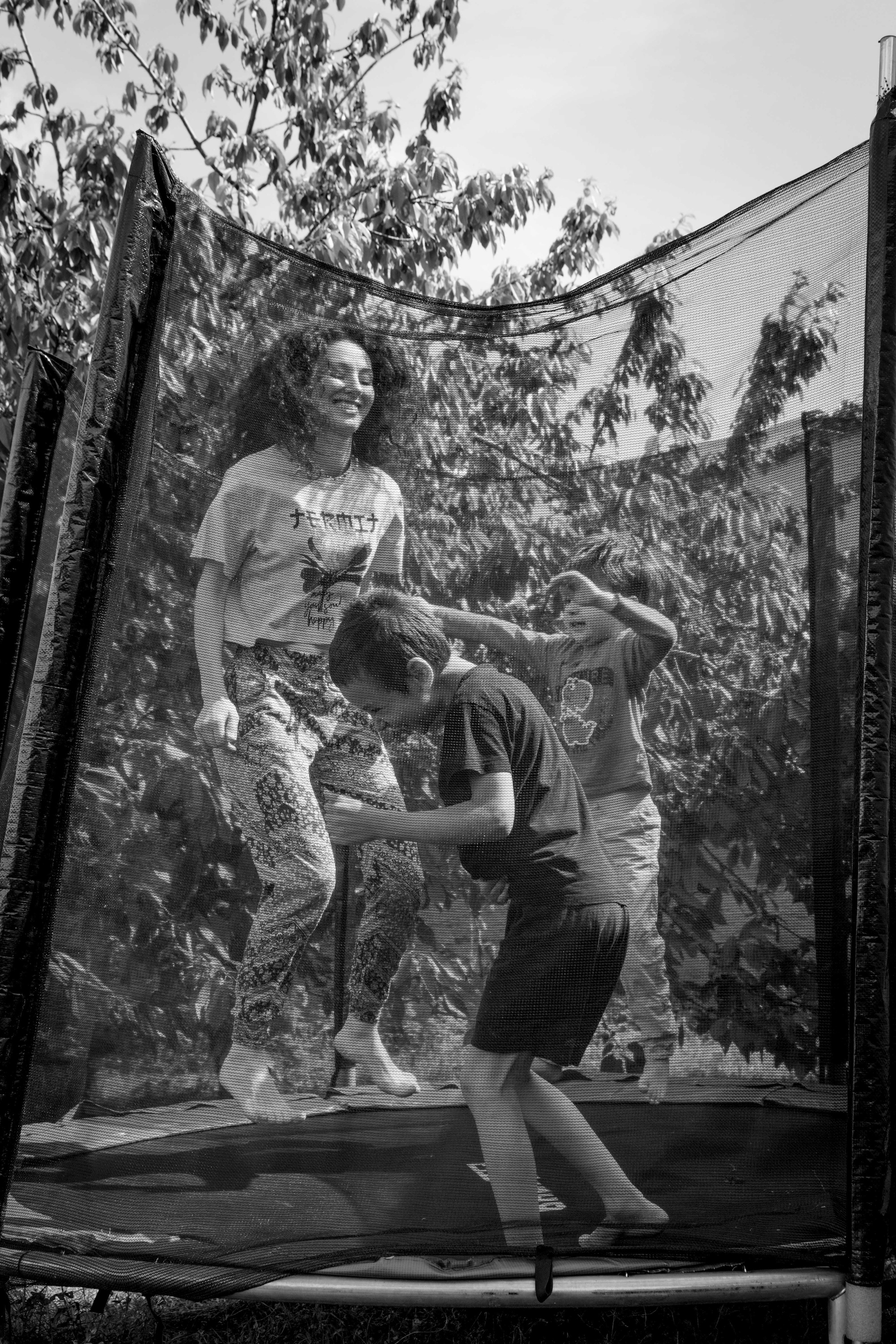 Лиля и дети. Семейная фотосессия дома. Фотограф в Крыму