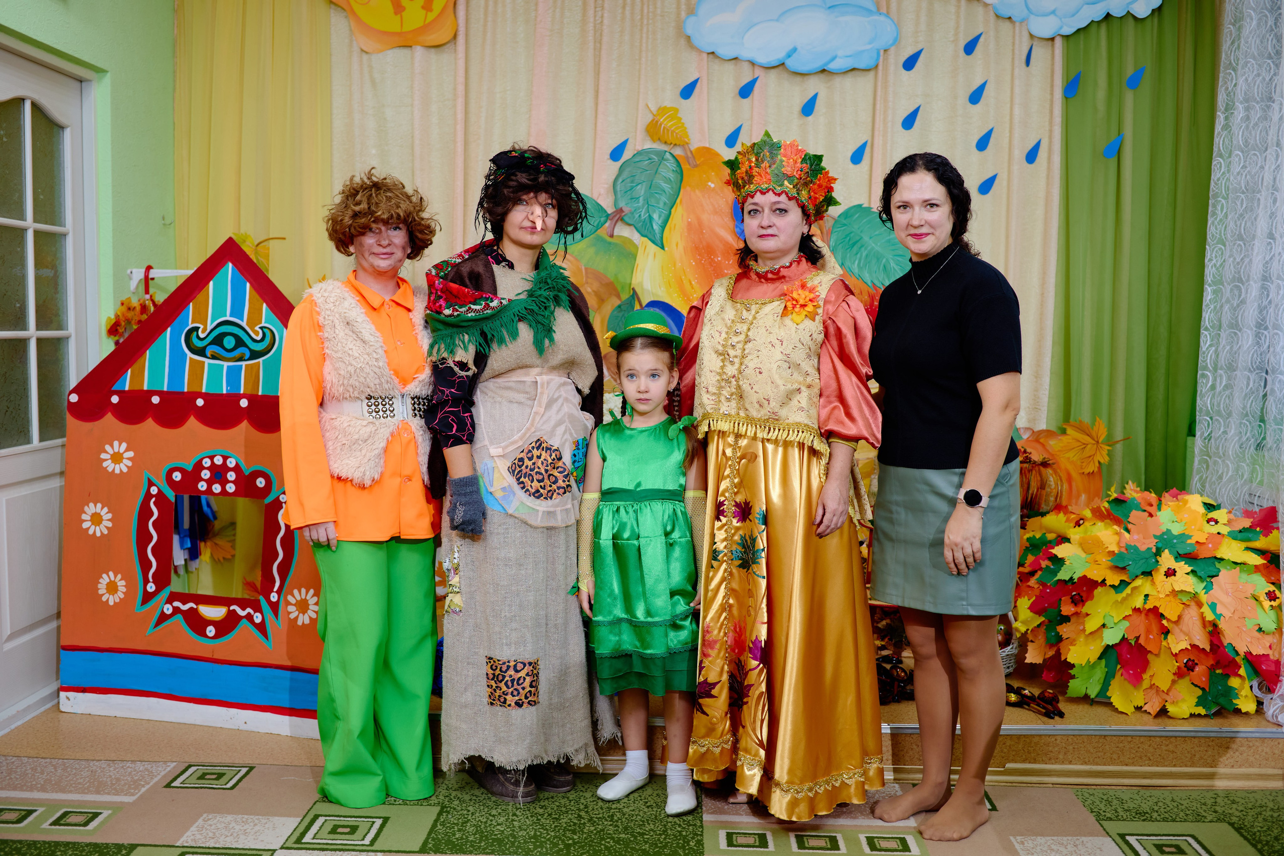 Осенние сьемки в детском саду таганрог. Фотограф Выпускные альбомы Таганрог Сергей Коробченко