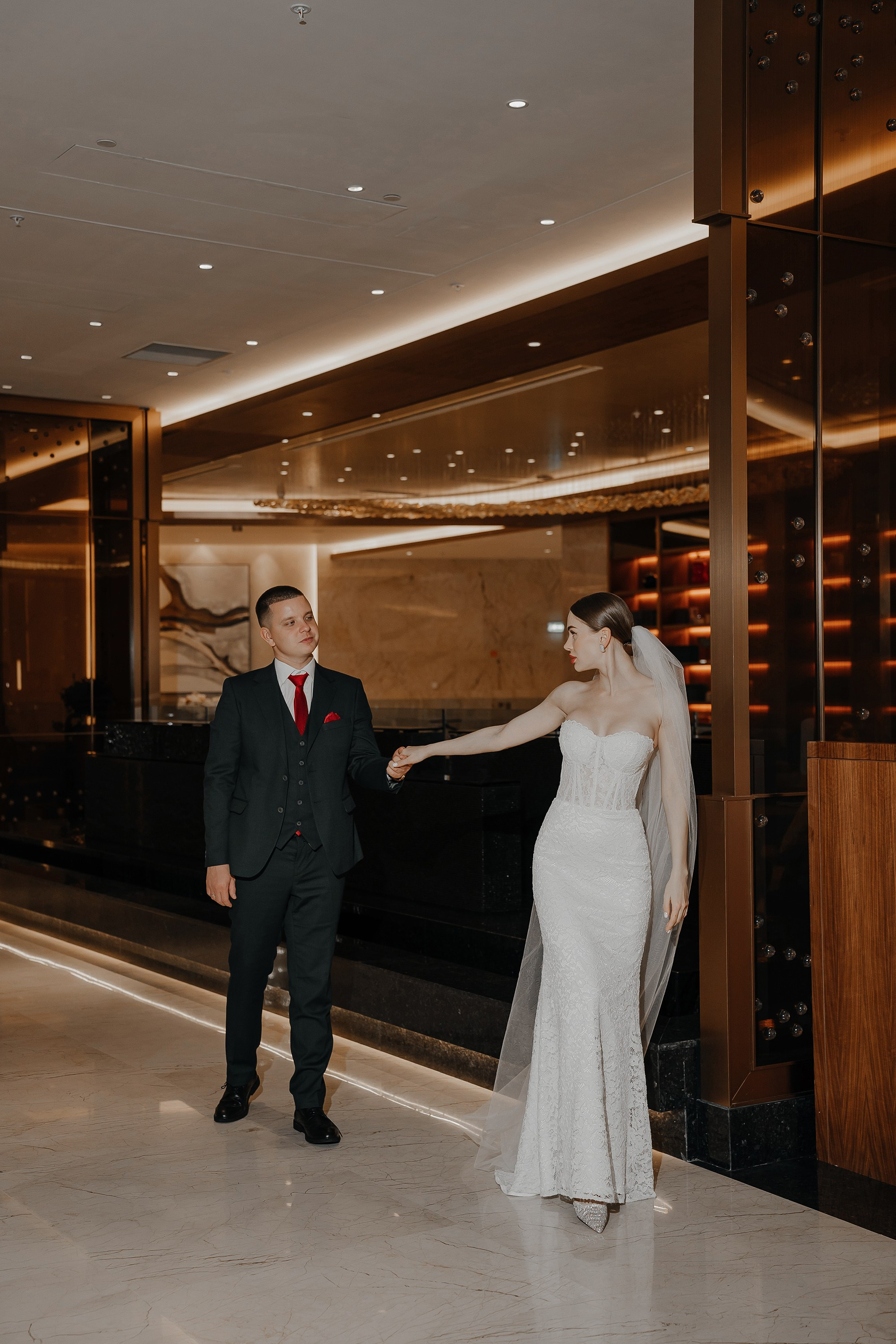 Свадебная фотосессия в Soluxe hotel Moscow. Свадебный и семейный фотограф в Москве Светлана Зоткина