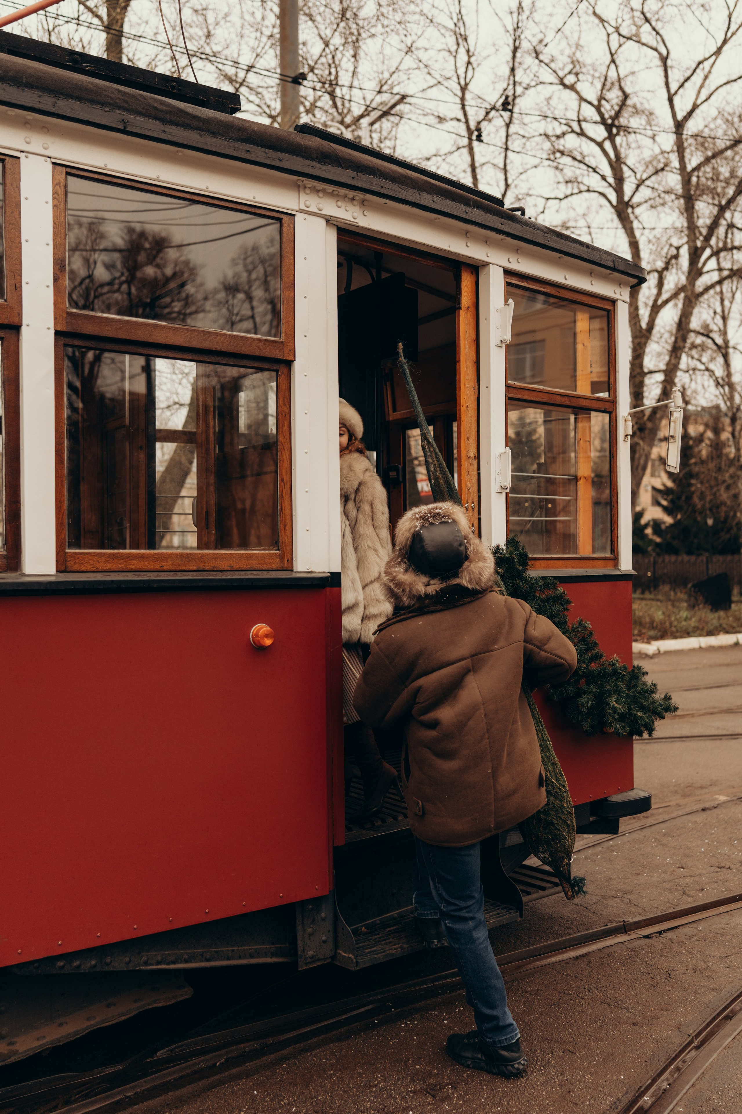 Иван и Анастасия. Hmliber — фотограф и контент-креатор из Петербурга