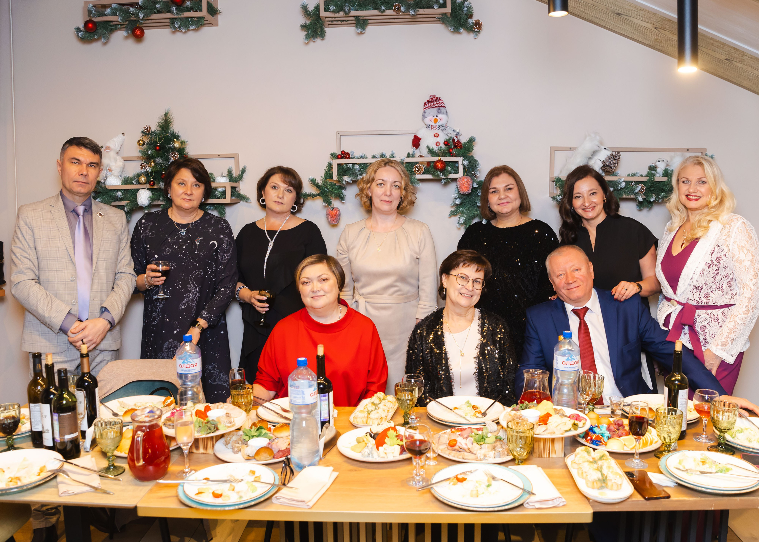 Предновогодка кипарис 2025. ФОТОГРАФ ВИНОГРАДОВА ДАРЬЯ