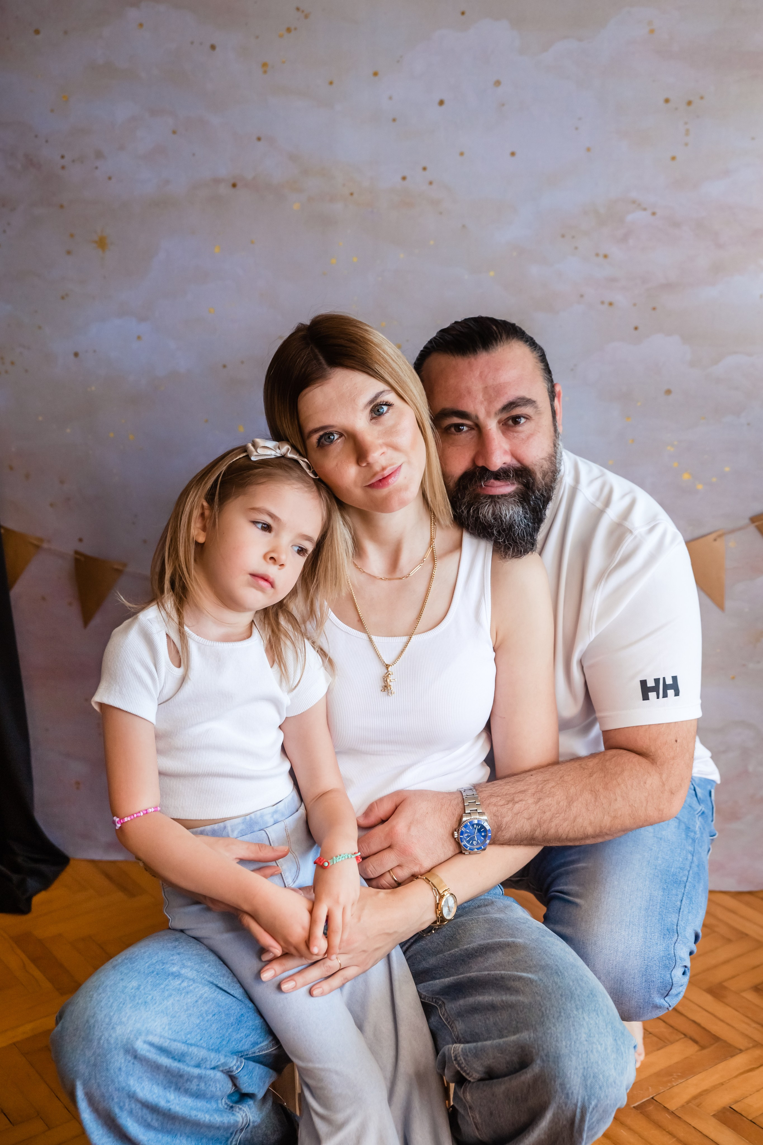 Mutlu ailemiz. Professional family and children’s photographer in Izmir Irina Eron