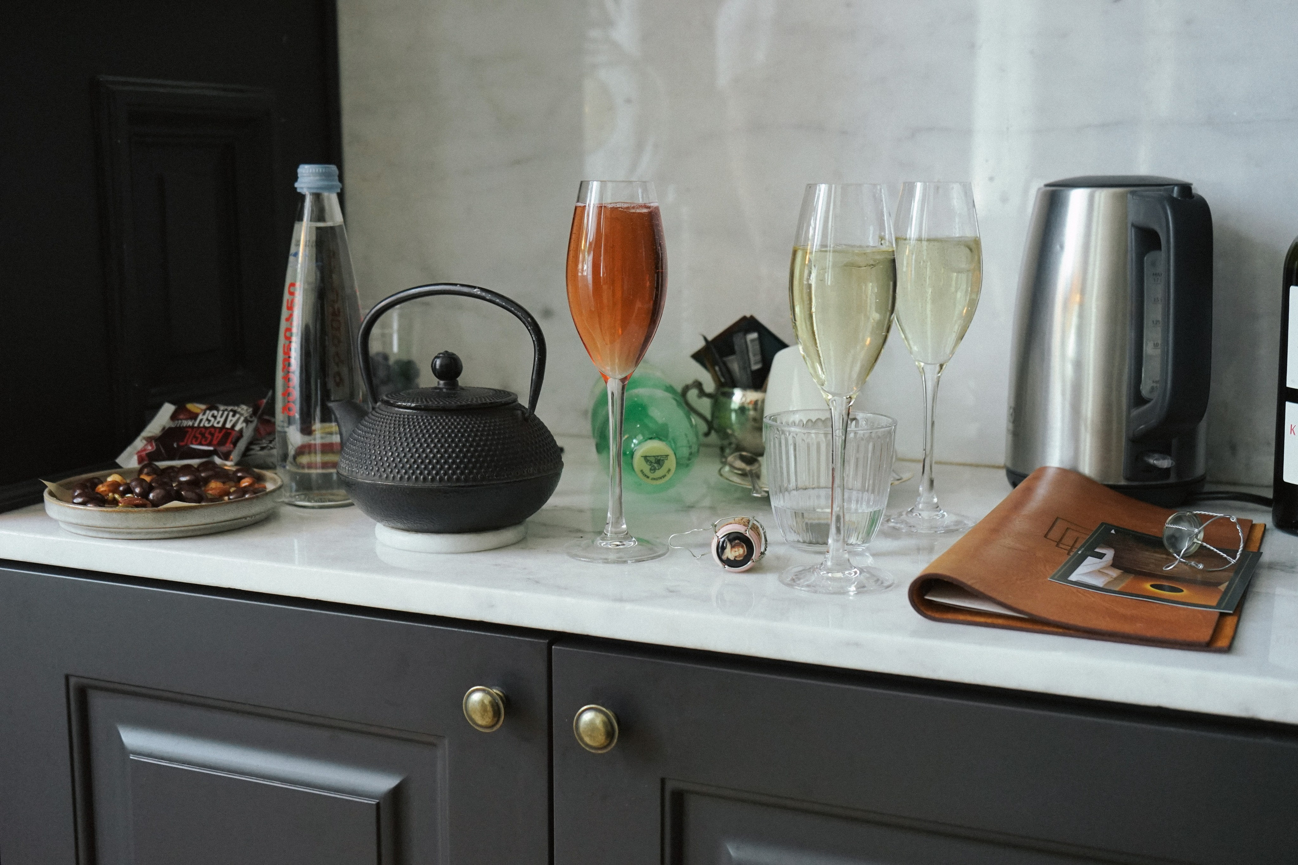 Gentle Mood. Photographer in Georgia UAE Russia Nekit Fox