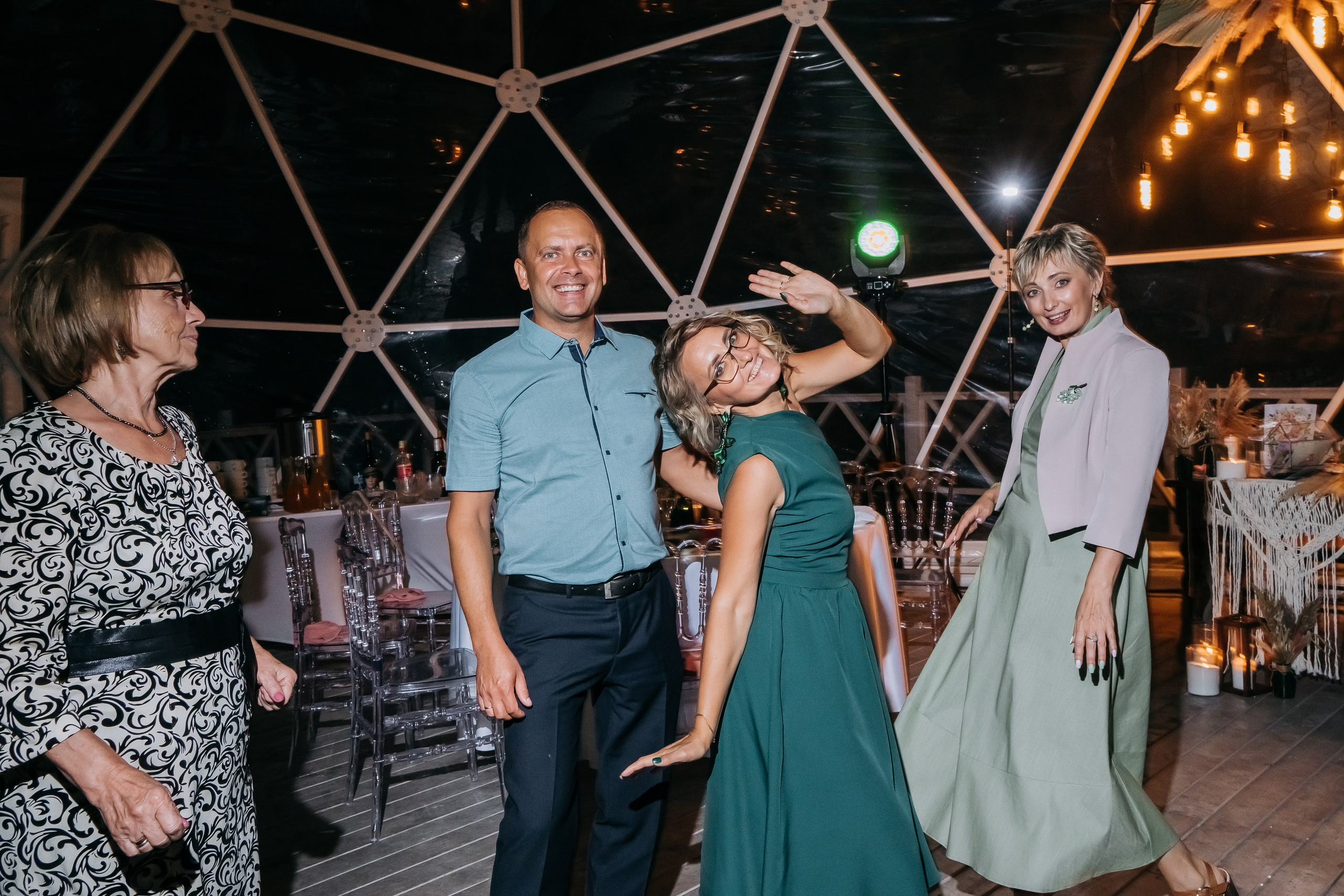 Денис и Анна. Свадебный фотограф в Новосибирска