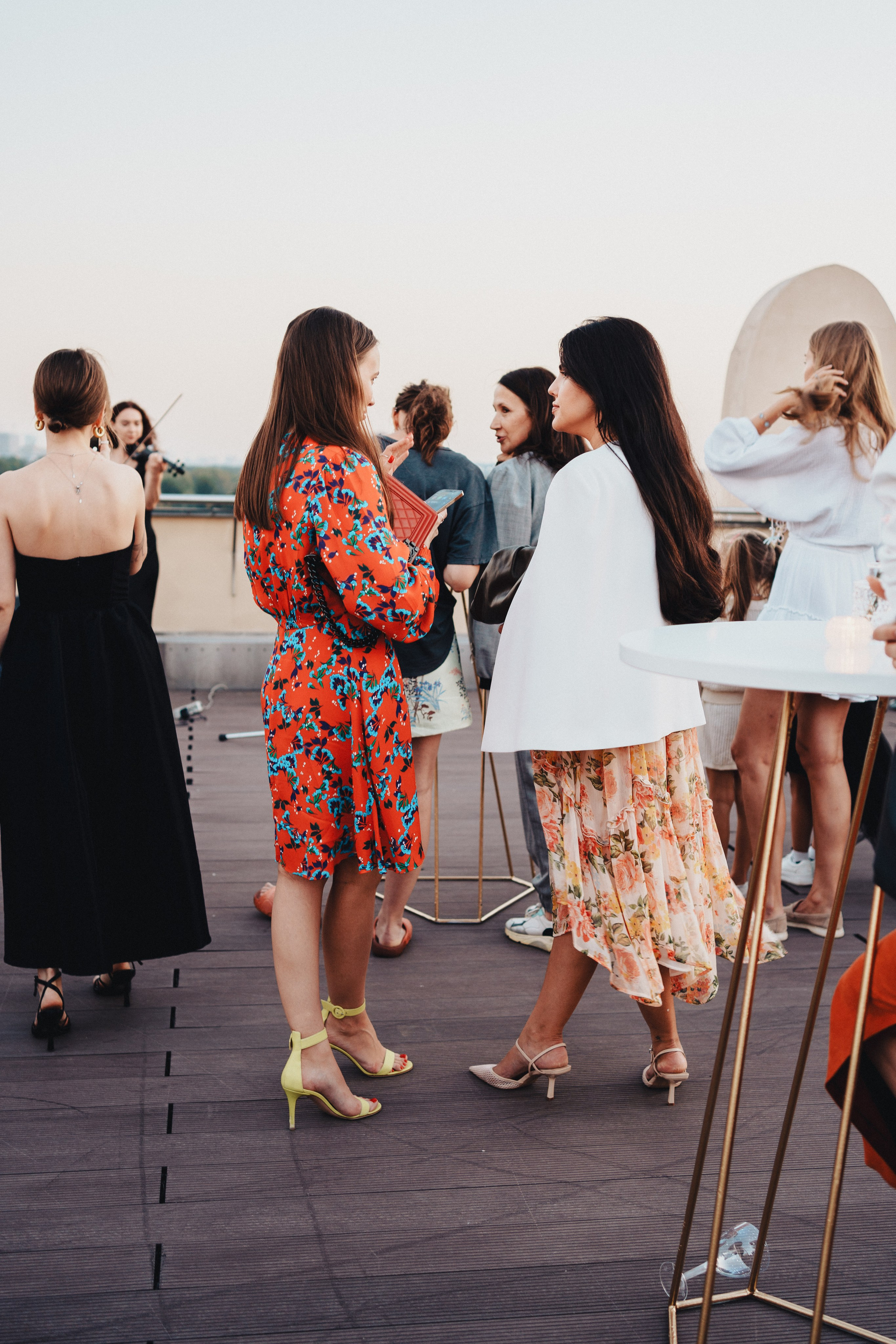 Выставка на крыше Парка Горького. Семейный и детский фотограф и видеограф в Москве, Серпухове и Тарусе Валерия Сорокина