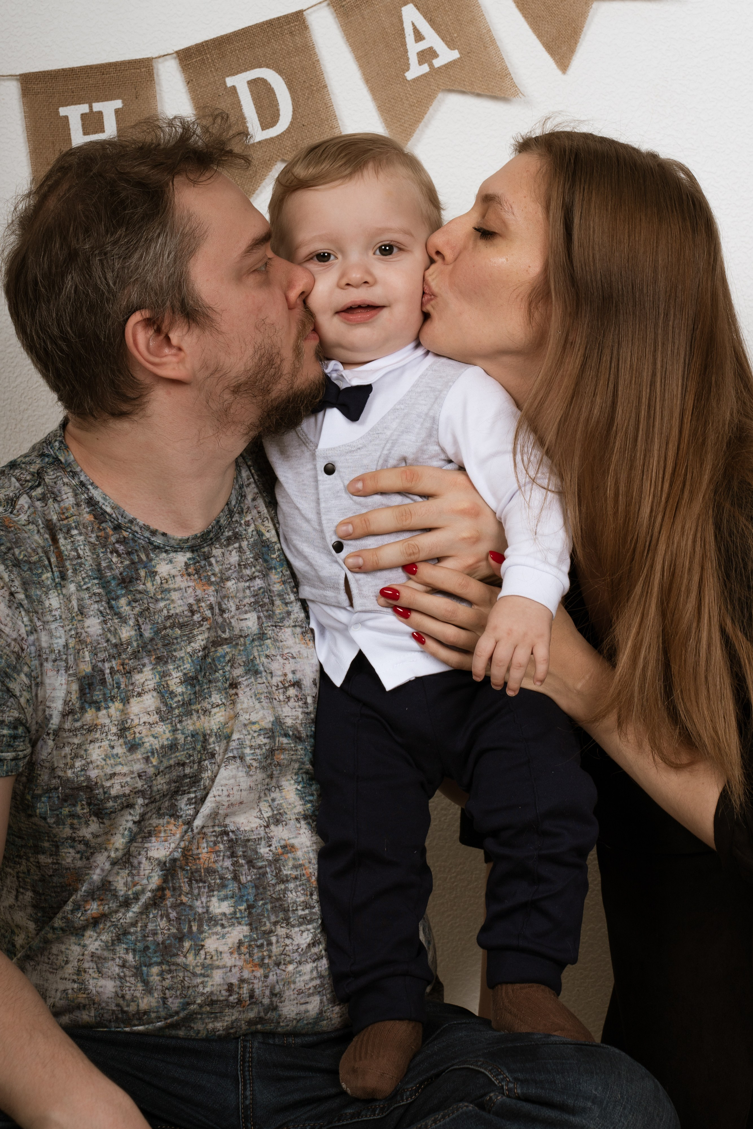 Фотосессия в студии на годик, 2,3 и т.д. Nikolay Serfoord