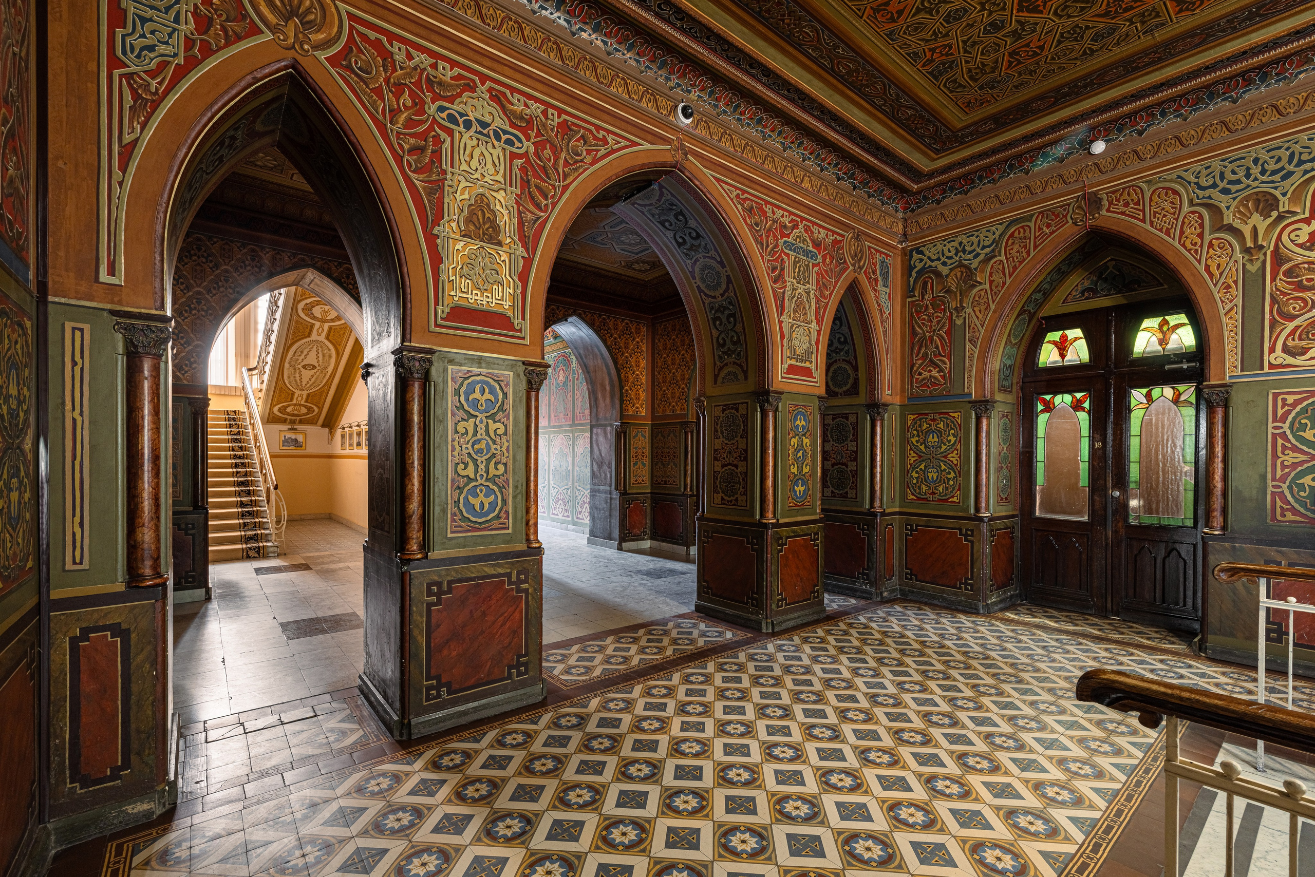 Красный замок Тихона Булычева на Вятке. Архитектор Чарушин И.А. Иван Благушин. Интерьерный и архитектурный фотограф в Москве и Санкт-Петербурге