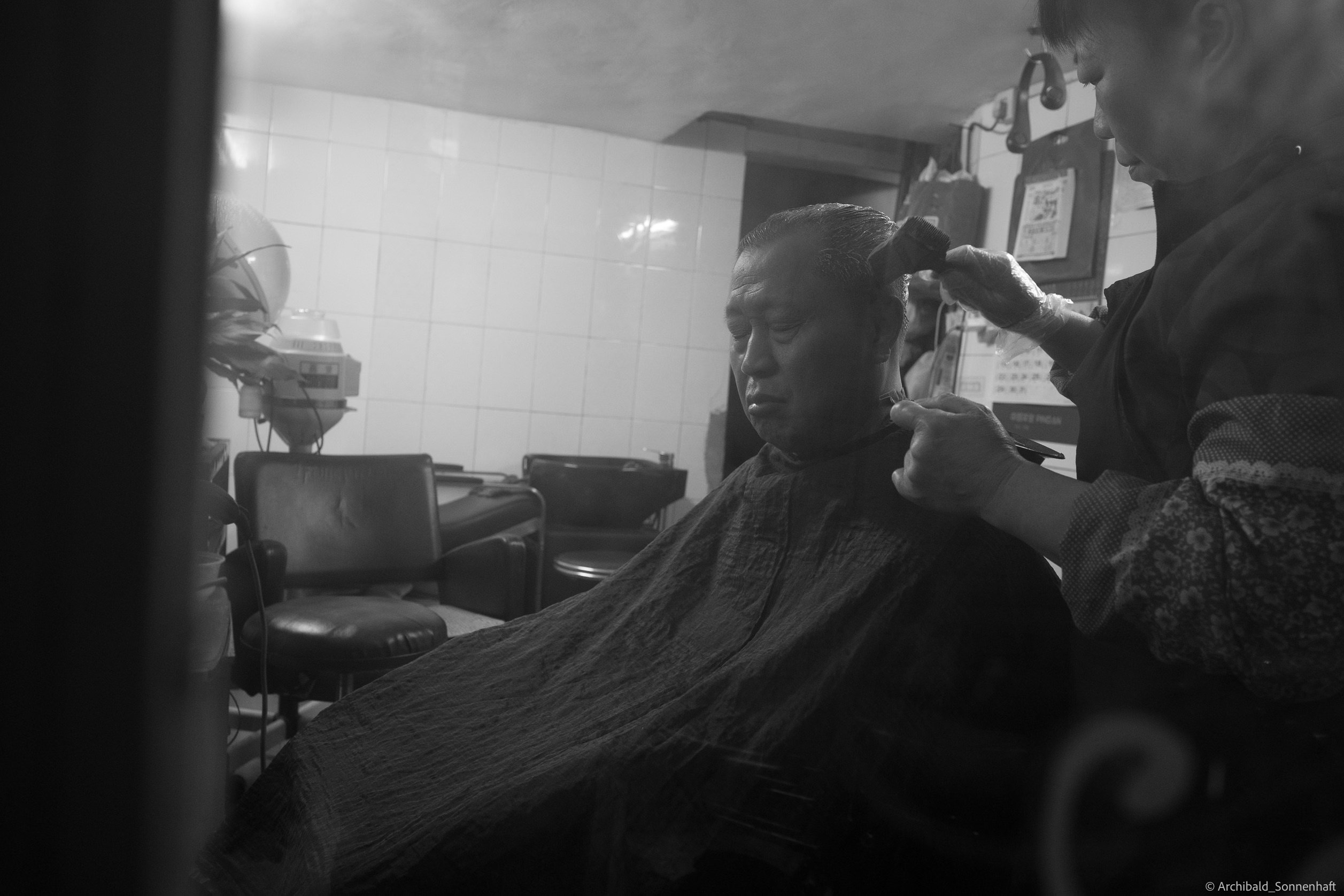 Shipai Urban Village. Photographer in Guangzhou, China. Archibald Sonnenhaft