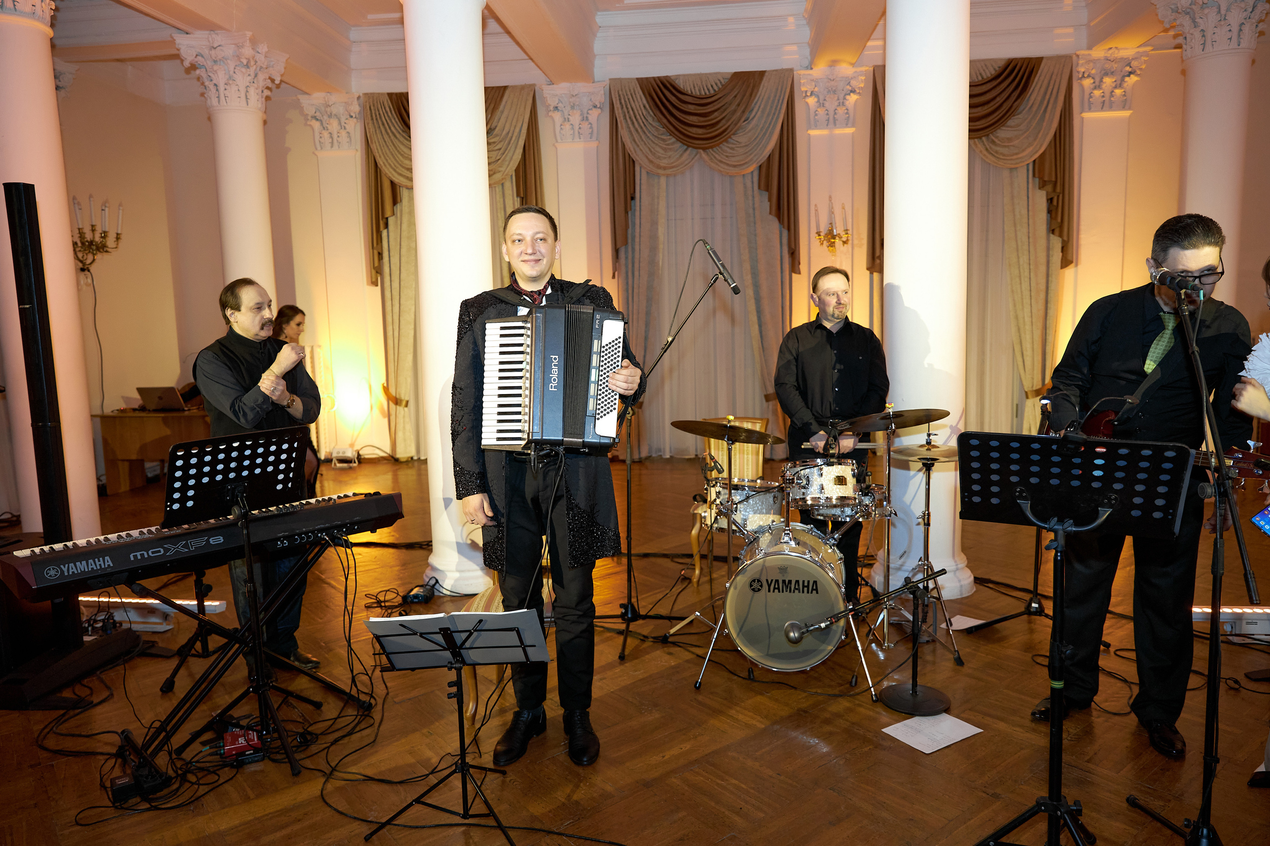 Красивый музыкальный вечер от @angela_koritsa. Свадебный и семейный фотограф в Ульяновске Орешина Елена