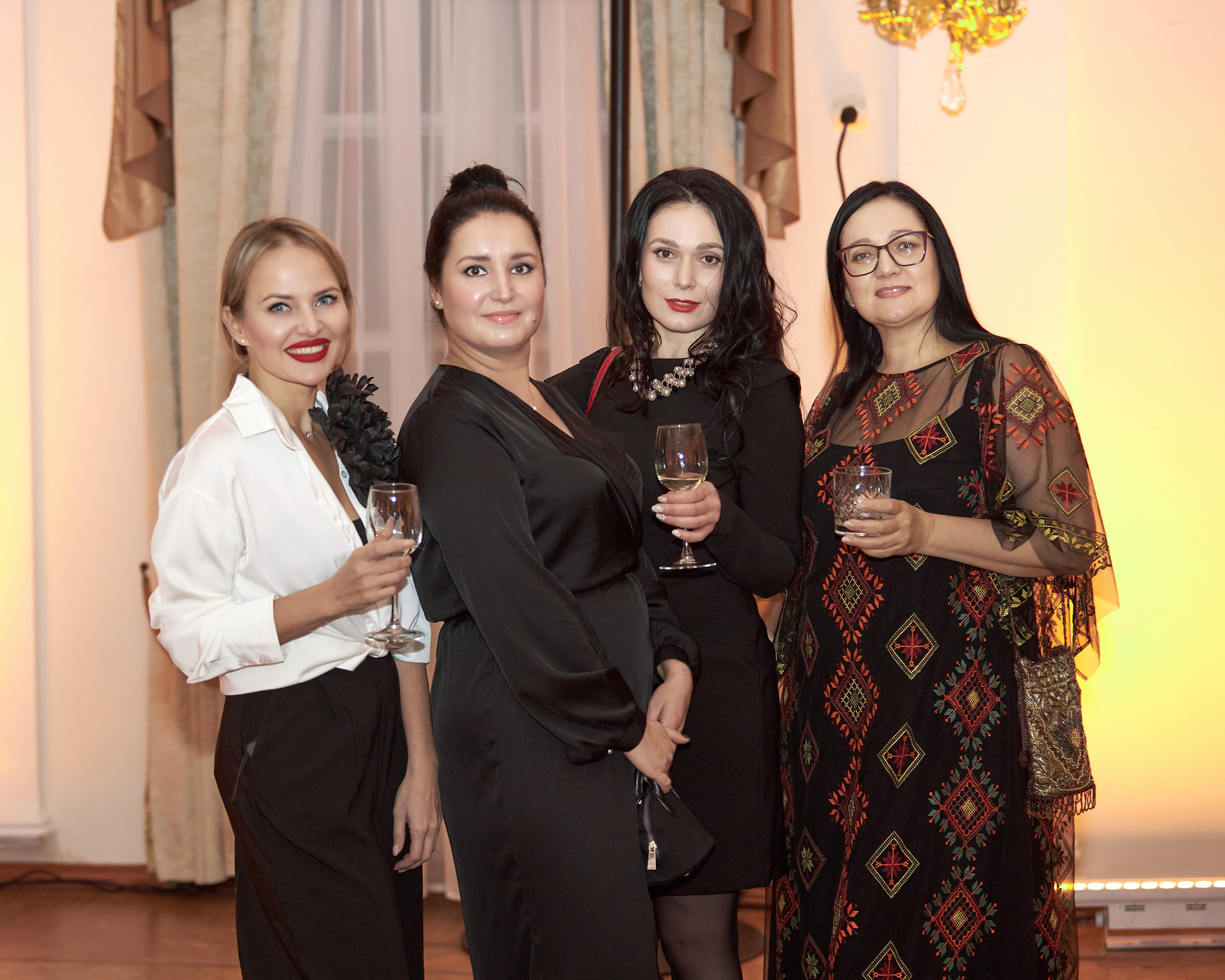 Красивый музыкальный вечер от @angela_koritsa. Свадебный и семейный фотограф в Ульяновске Орешина Елена