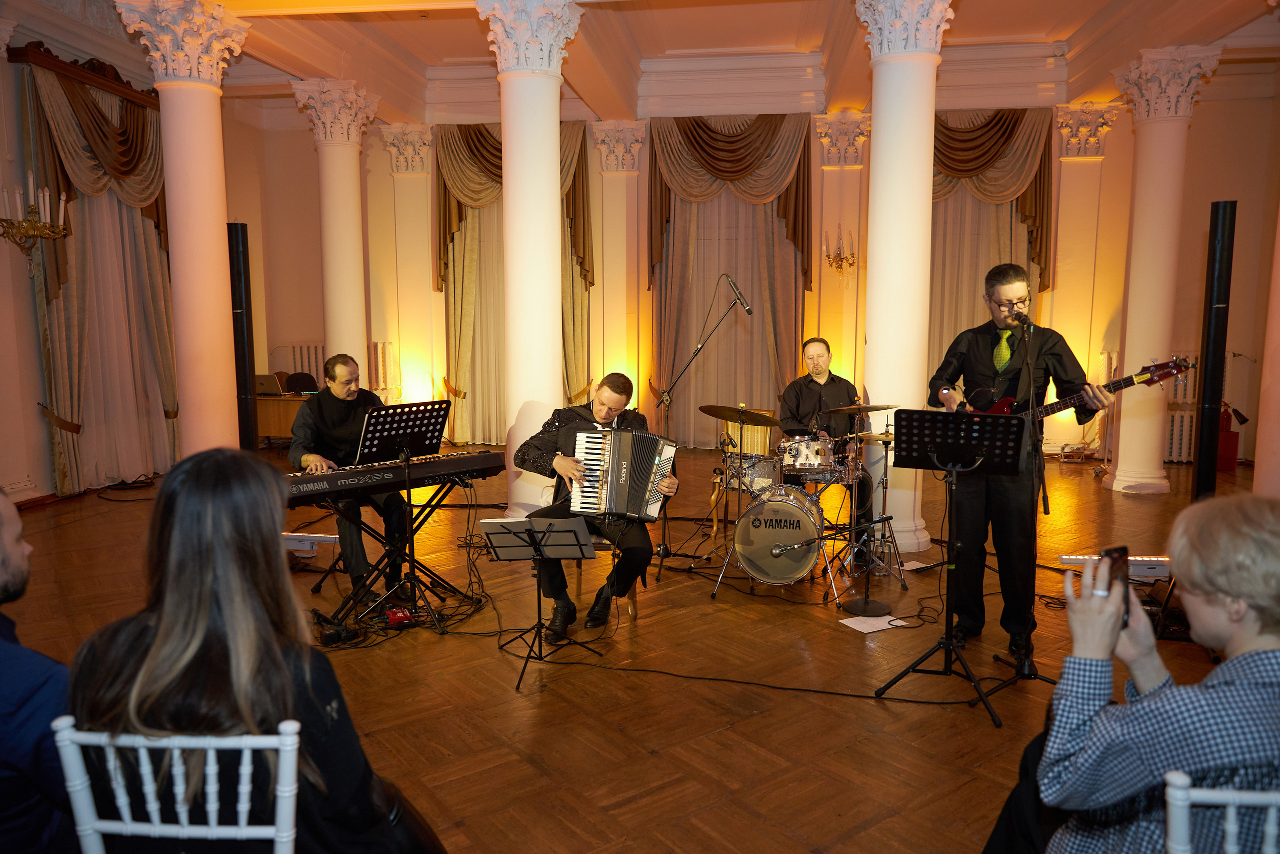 Красивый музыкальный вечер от @angela_koritsa. Свадебный и семейный фотограф в Ульяновске Орешина Елена