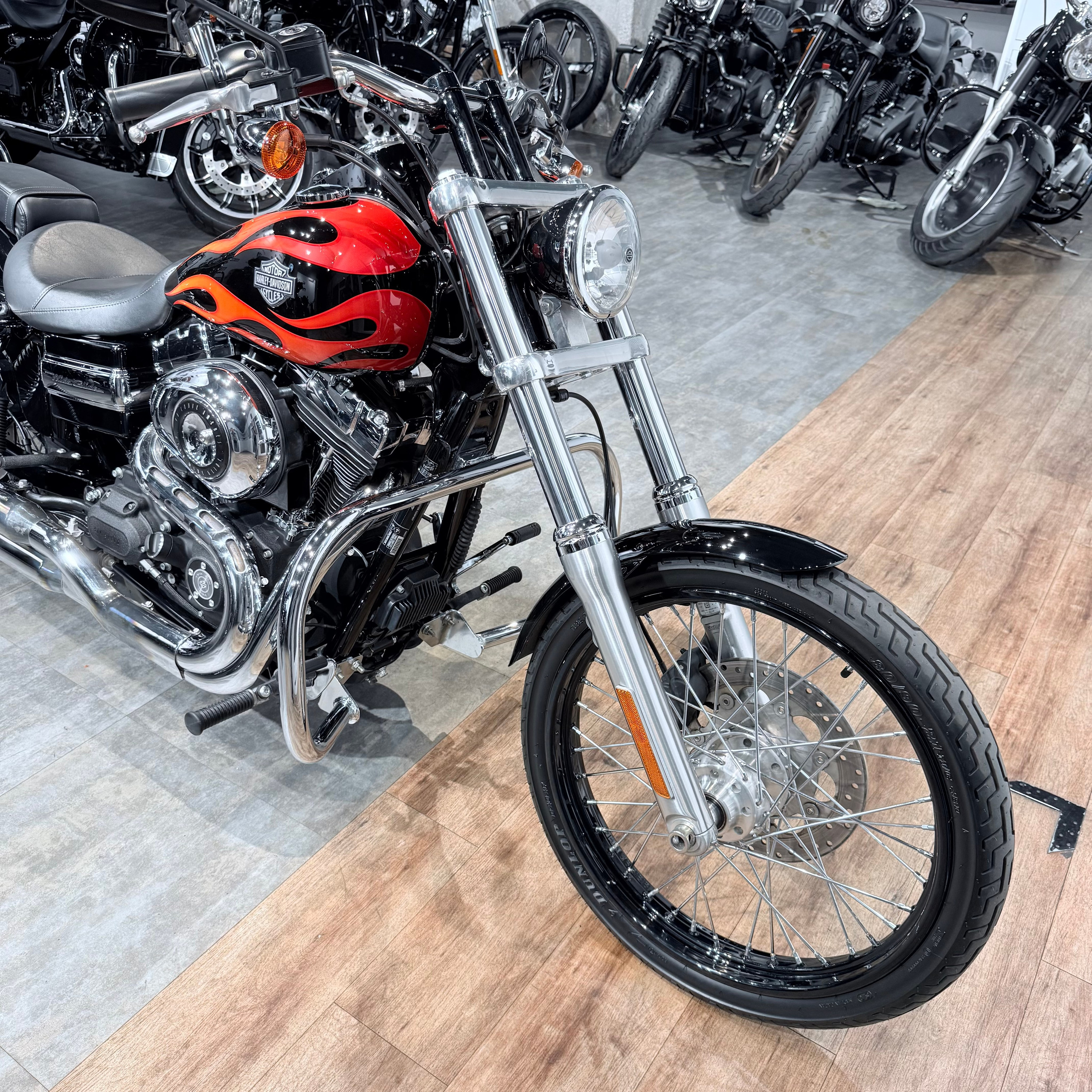 Купить Harley-Davidson 2012 DYNA Wide Glide 96 Blасk (Softail/Dyna) — подробнее на сайте. Hello Davidson, Москва. Только хорошие мотоц
