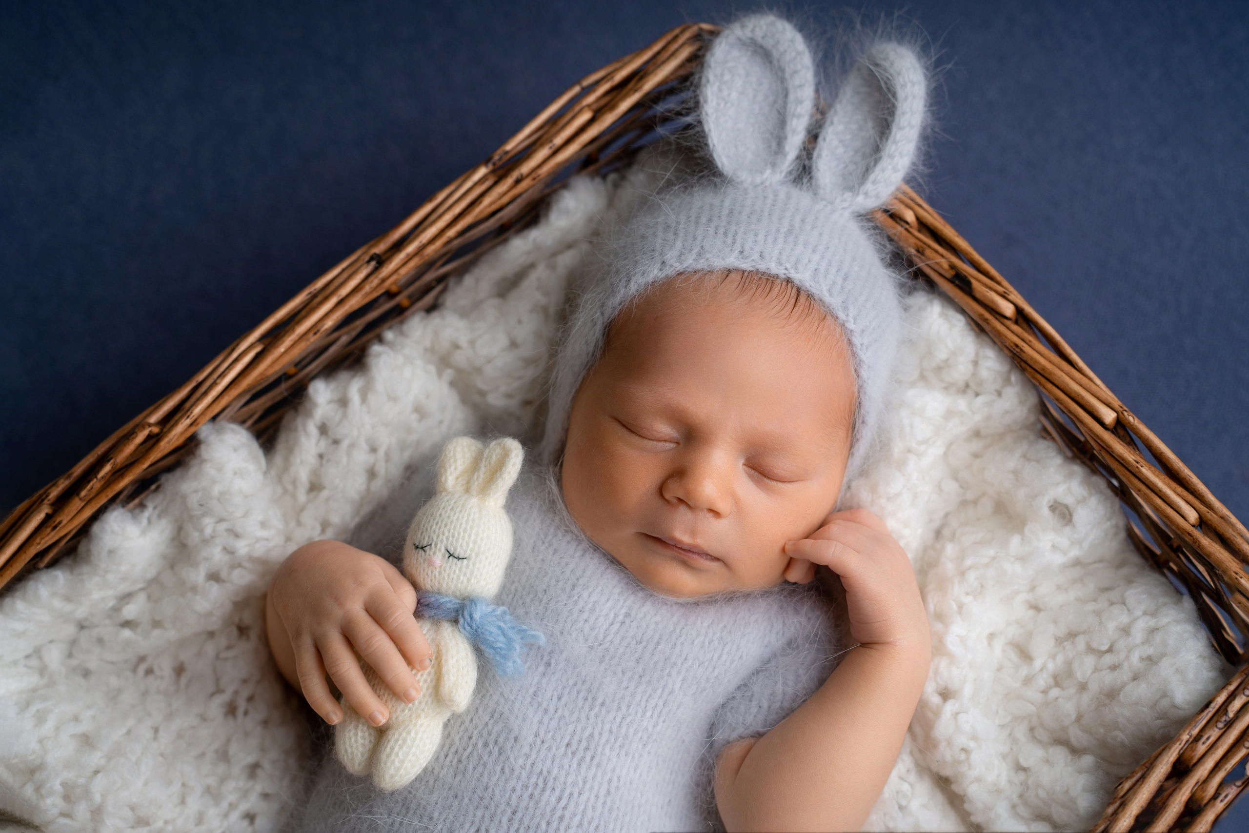 Ньюборн. Фотограф новорожденных Оренбург и свадебный фотограф Оренбург