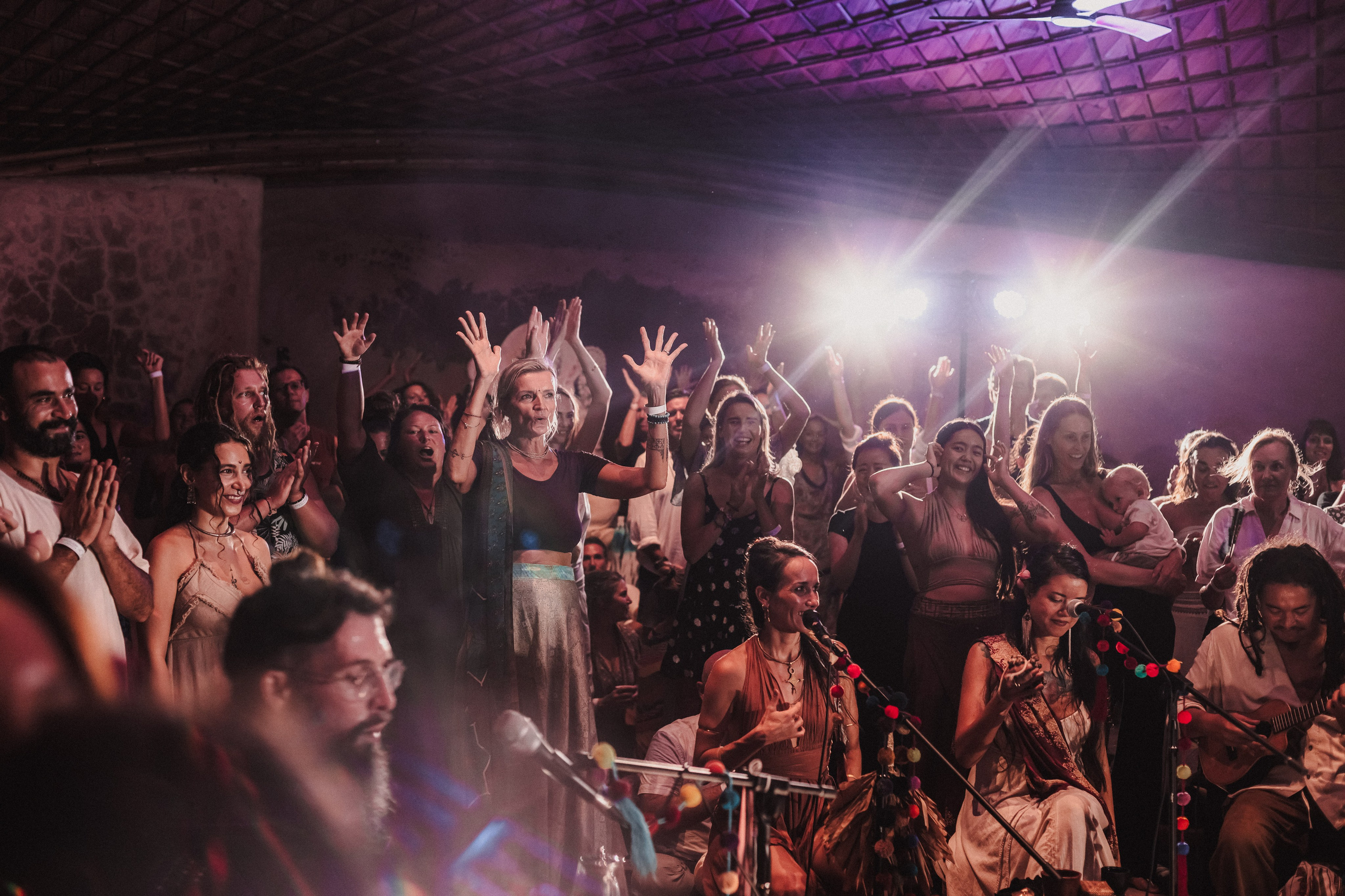 Hanuman Project kirtan at Alchemy march. Mariam Bagdasaryan