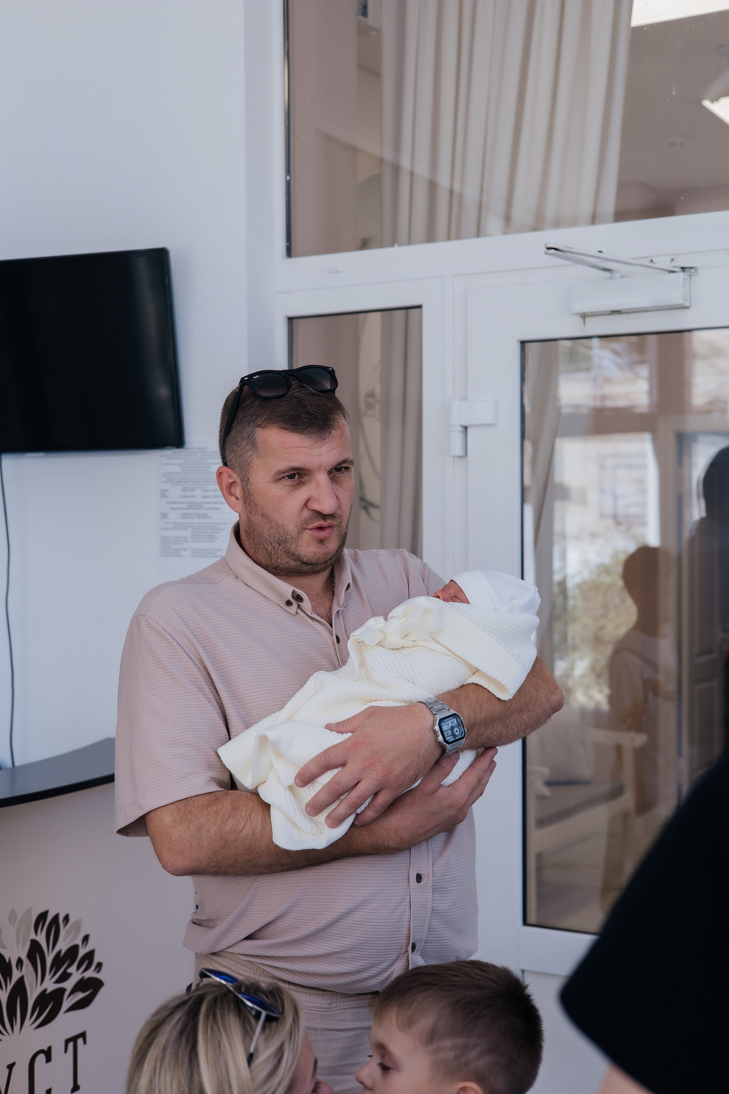 Выписка 14 июня 2024. Фотограф Ростов-на-Дону | фототерапевт