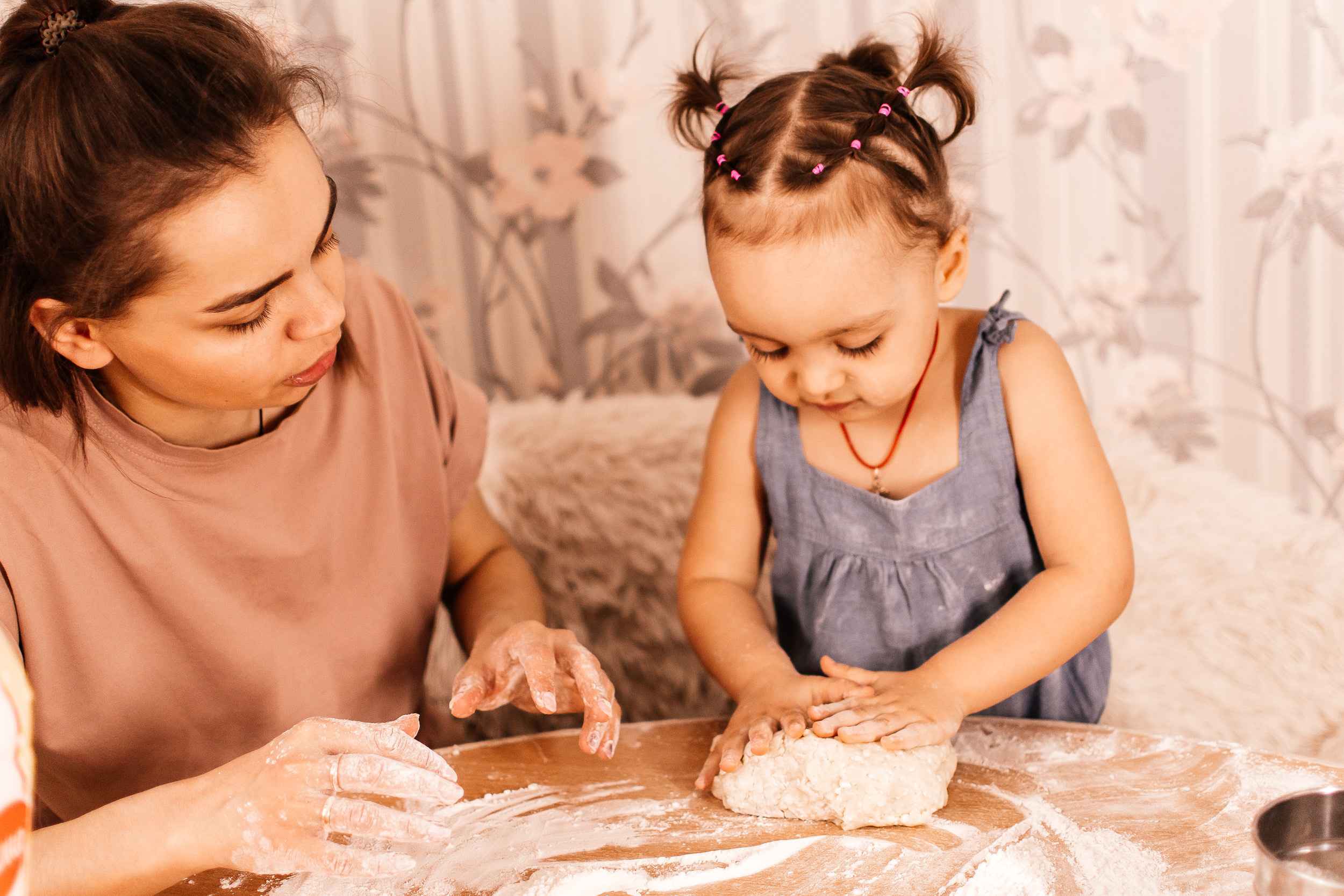 Домашняя съемка. Ольга Злобина фотограф Пойковский, ХМАО