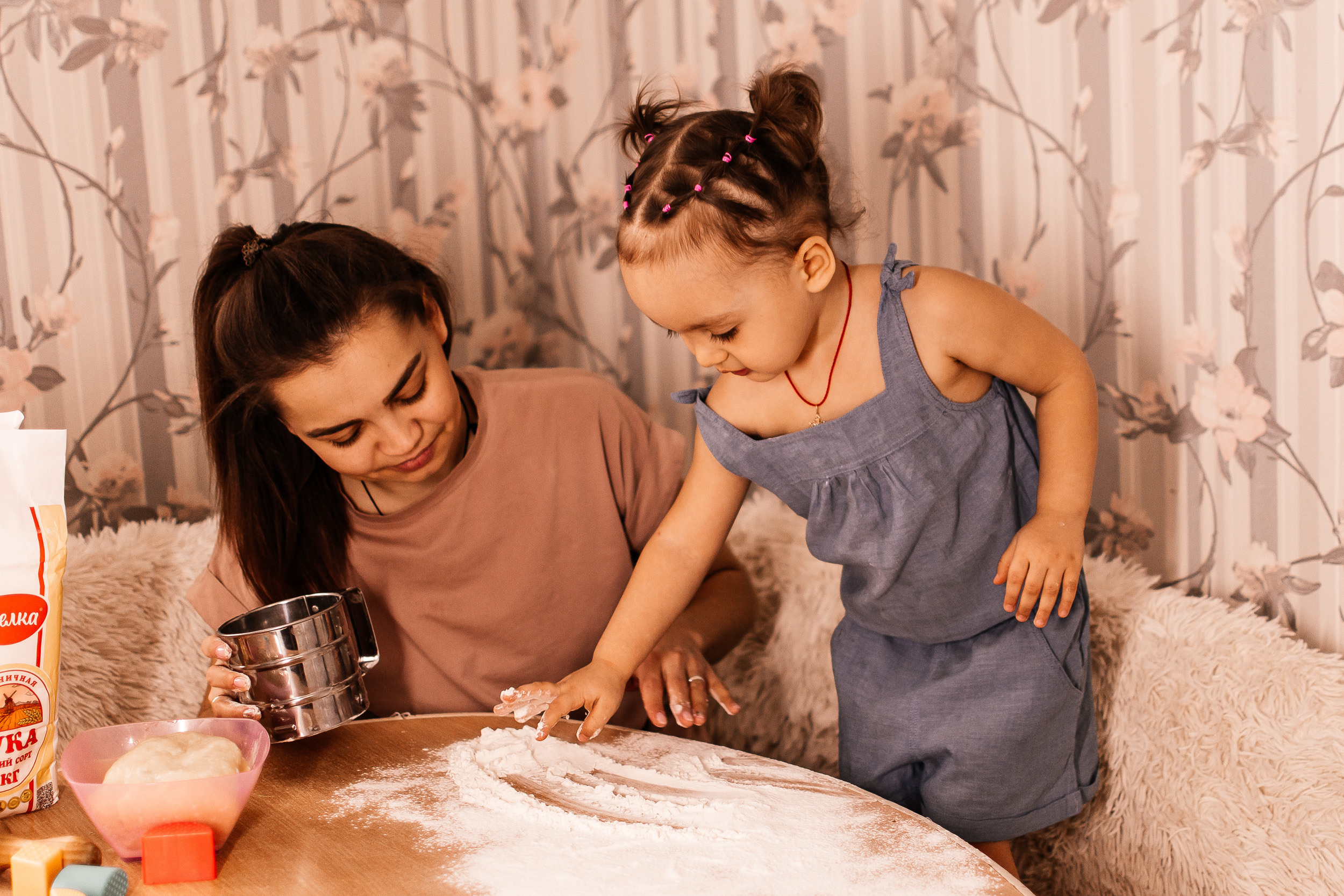 Домашняя съемка. Ольга Злобина фотограф Пойковский, ХМАО