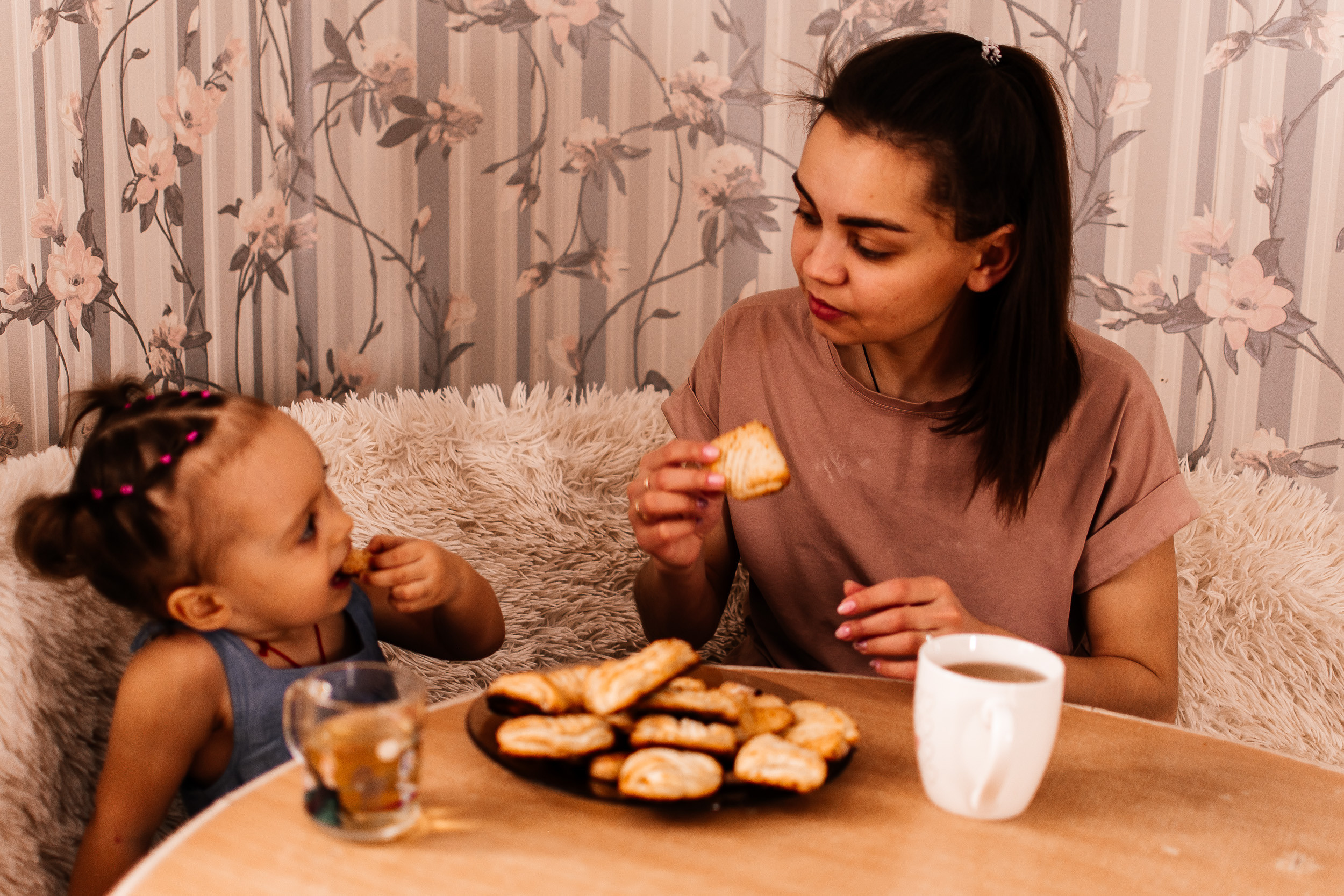 Домашняя съемка. Ольга Злобина фотограф Пойковский, ХМАО