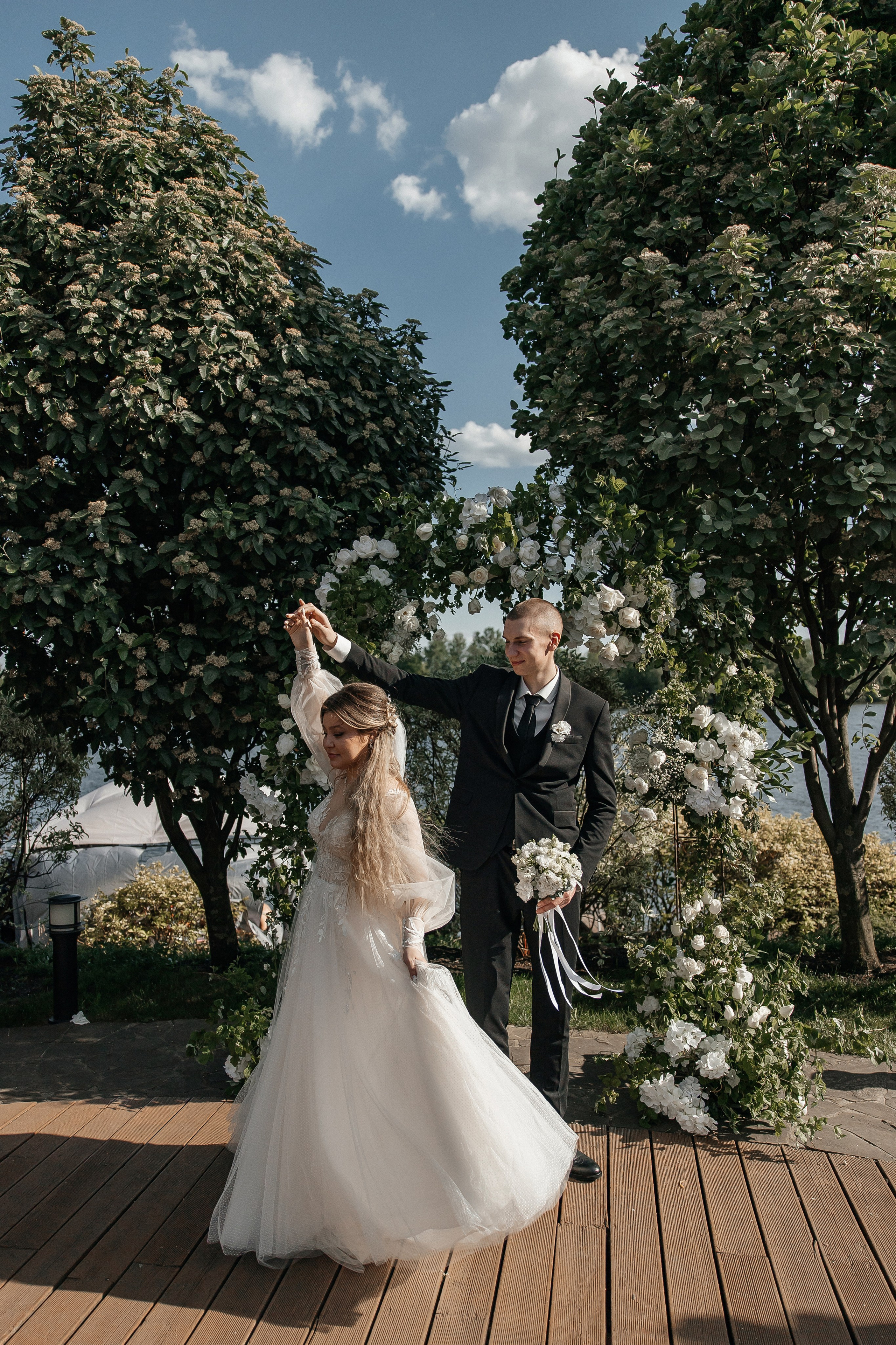 Выездная церемония в Капитан Клуб Жуковский. Свадебный фотограф в Москве Дарья Олендарёва