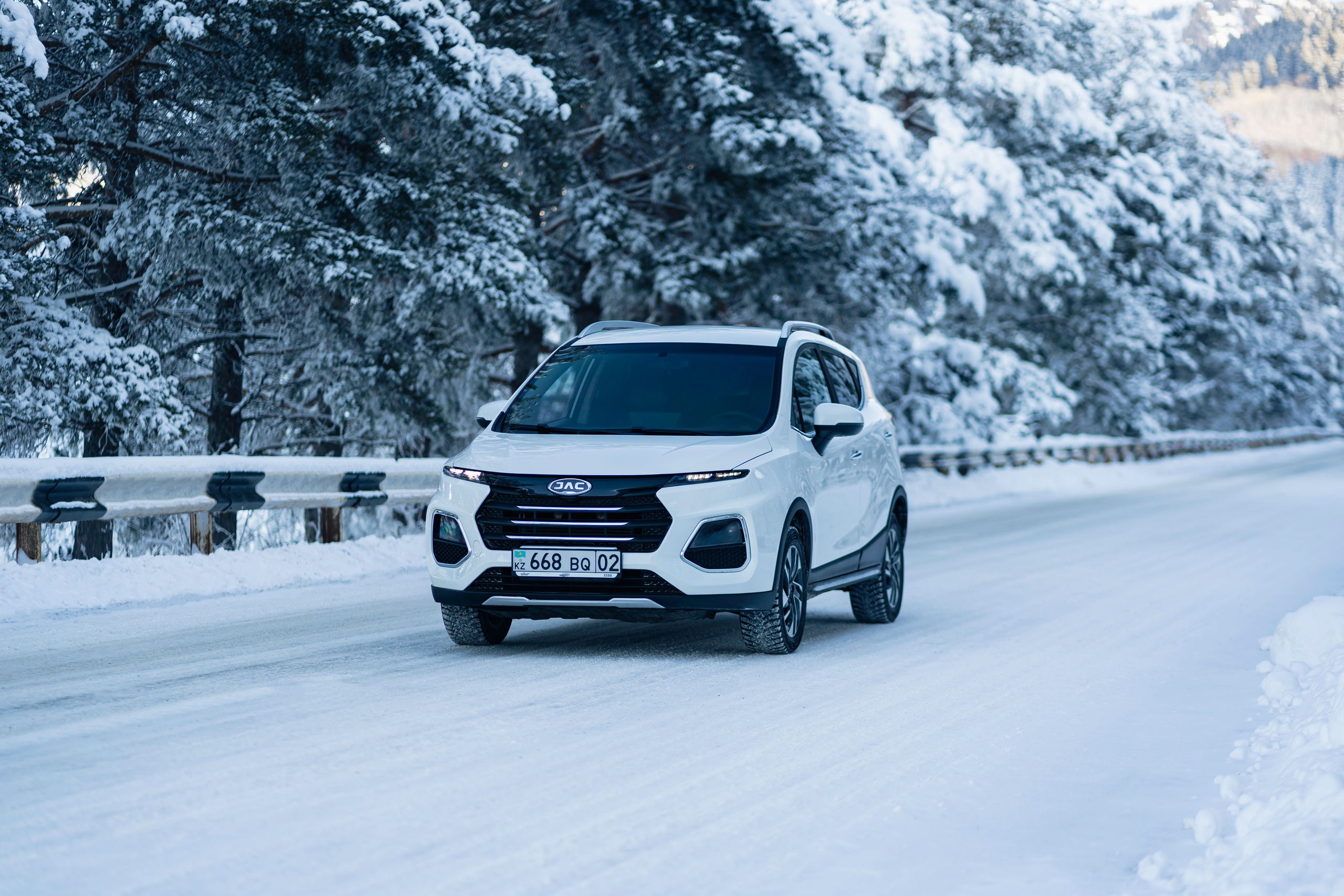JAC JS3 Pro. Чен Станислав | Автомобильный фотограф | Алматы, Казахстан