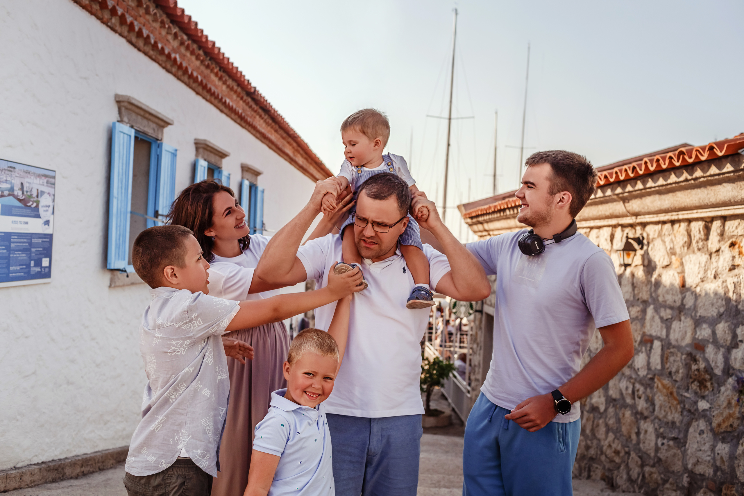 Family photoshooting in Cesme. Professional family and children’s photographer in Izmir Irina Eron
