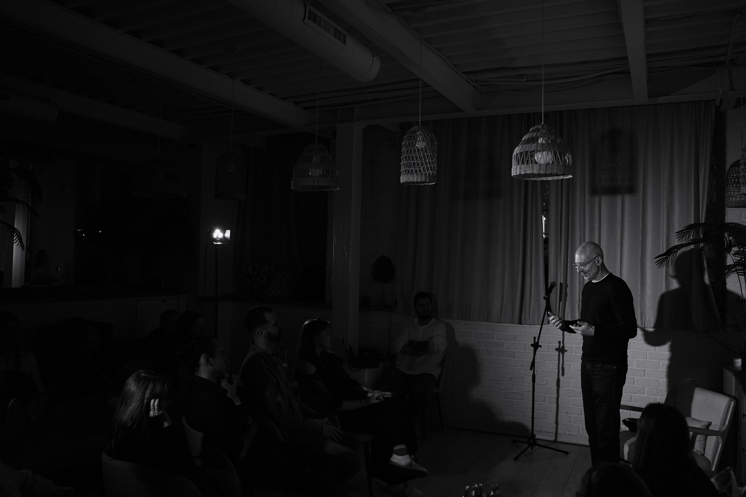 Квартирник. Фотограф