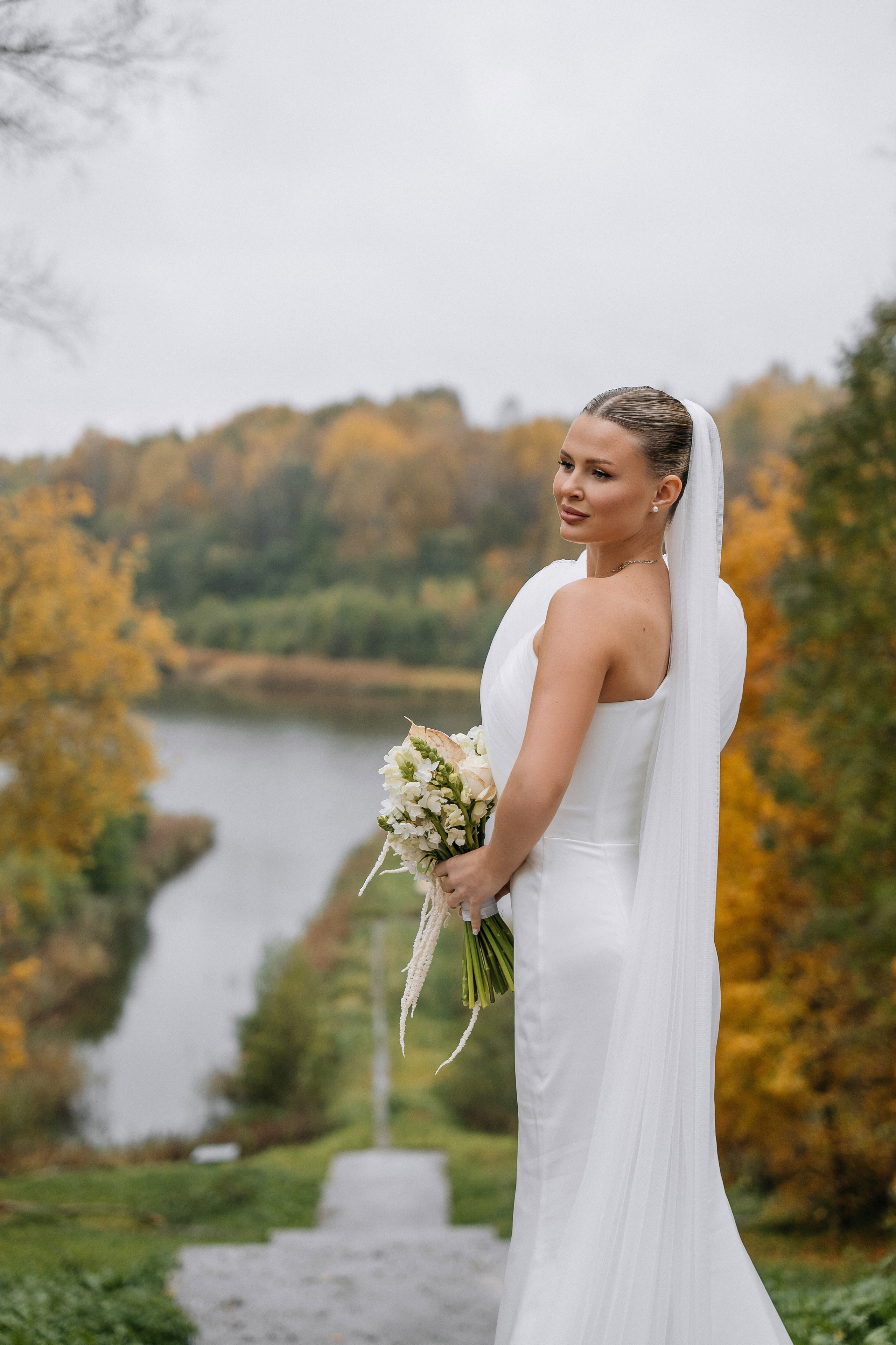 Артём и Елизавета 10/10/2025. Фотограф в Смоленске Ольга Давыдова