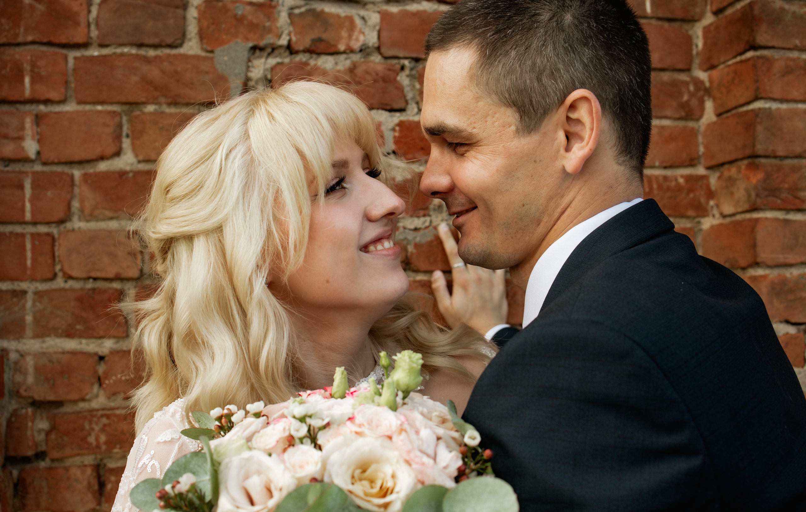 Михаил и Виктория. Свадебный и семейный фотограф в г. Волхов Алексей Кочерыжкин