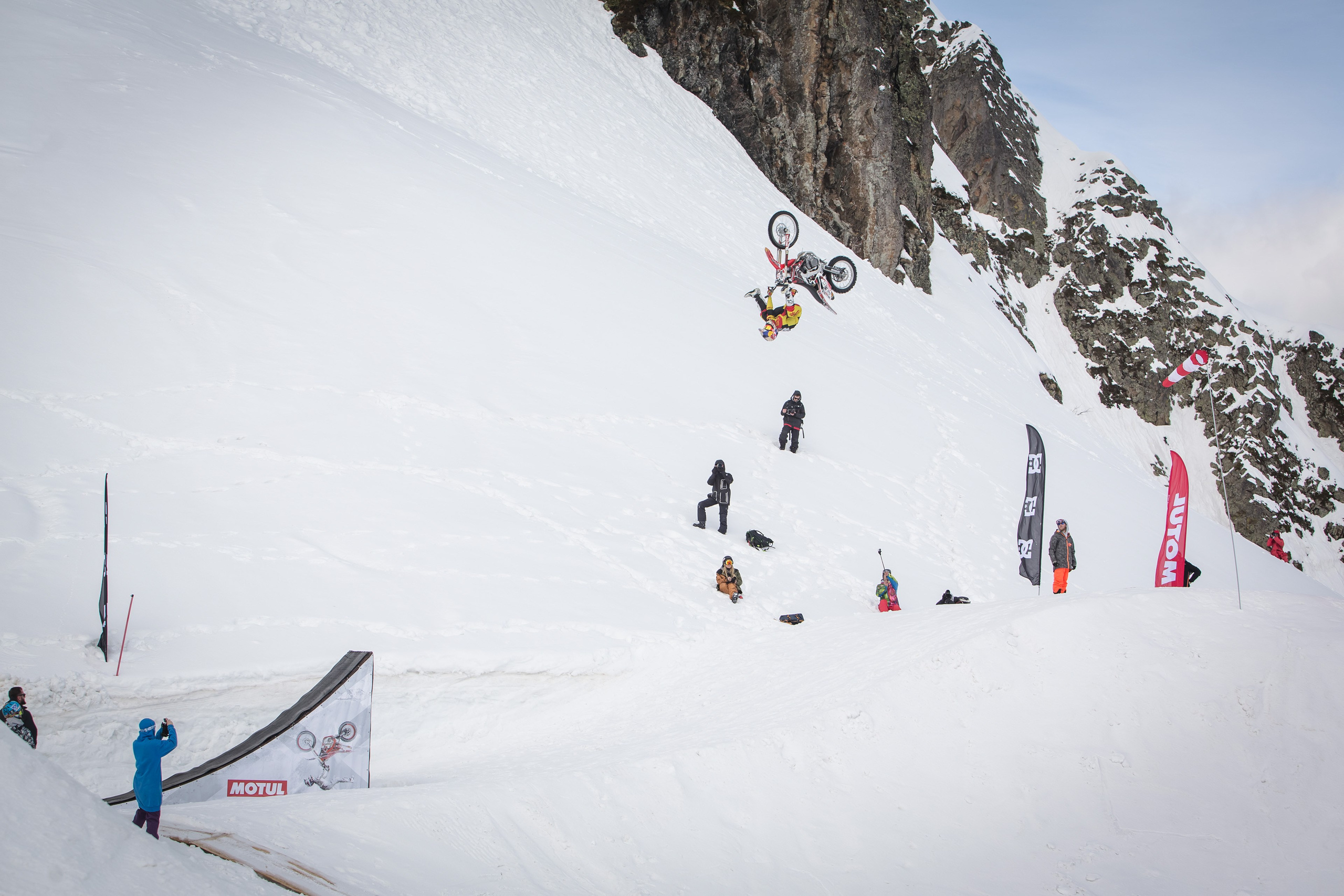 Виталий Кривцов спортивный репортаж и динамика в кадре Энергия спорта в кадре. Репортажный, event, концертный и backstage фотограф из Москвы Виталий Кривцов