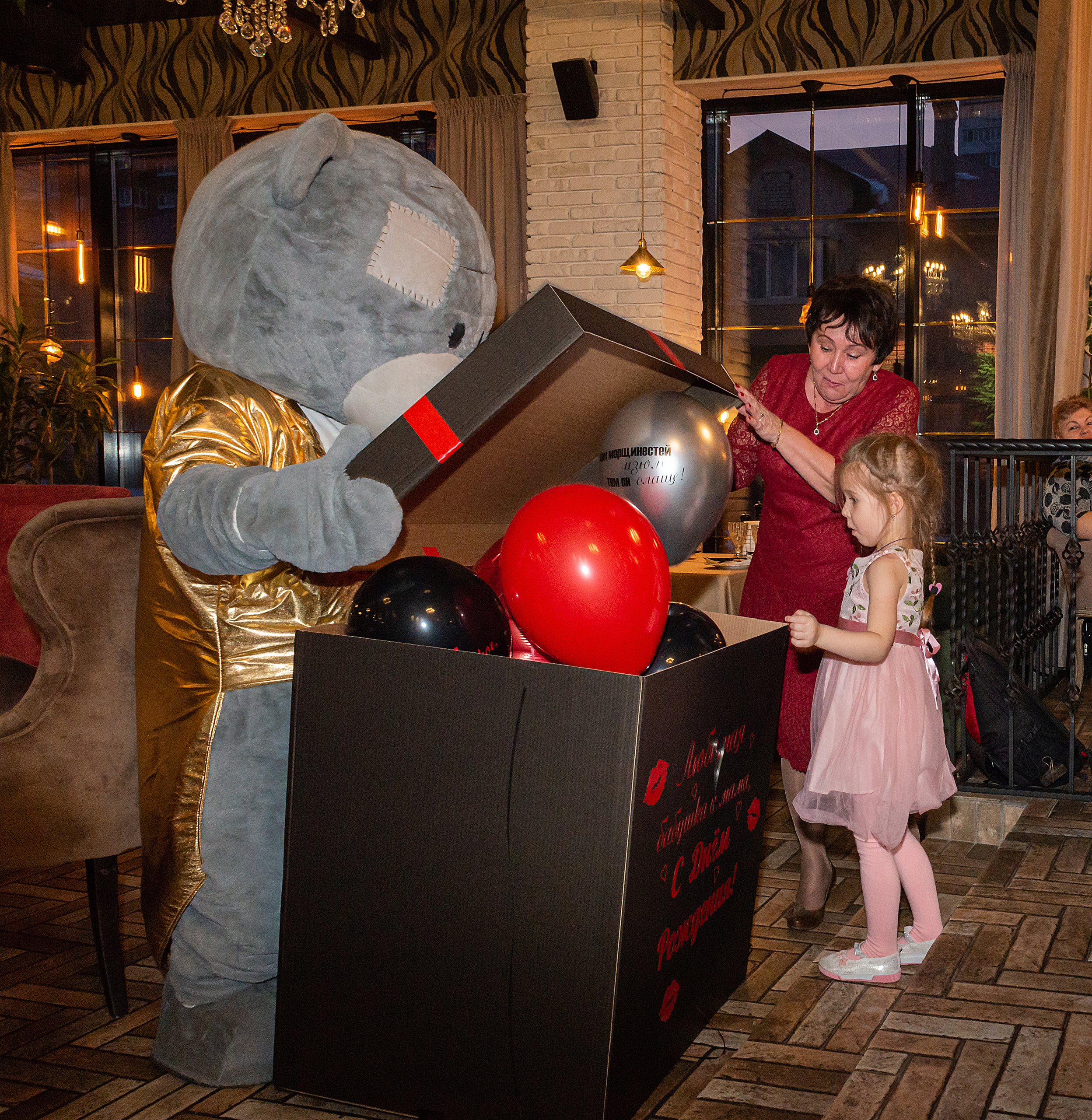 Юбилей. Семейный и свадебный фотограф во Владивостоке