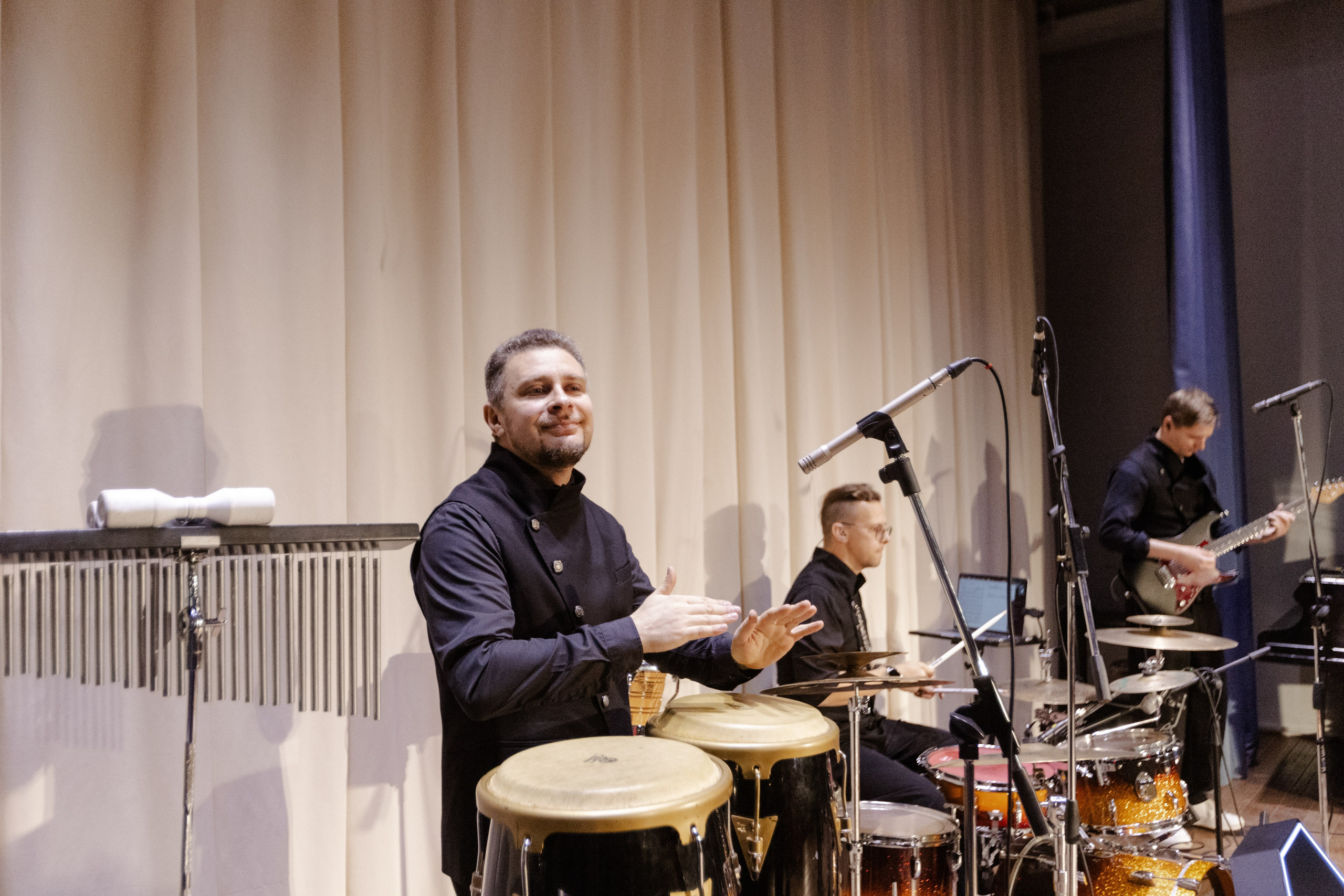 Сольный концерт 4.10. СУРОВЦЕВА project. Эстрадно-народный кавер-бэнд