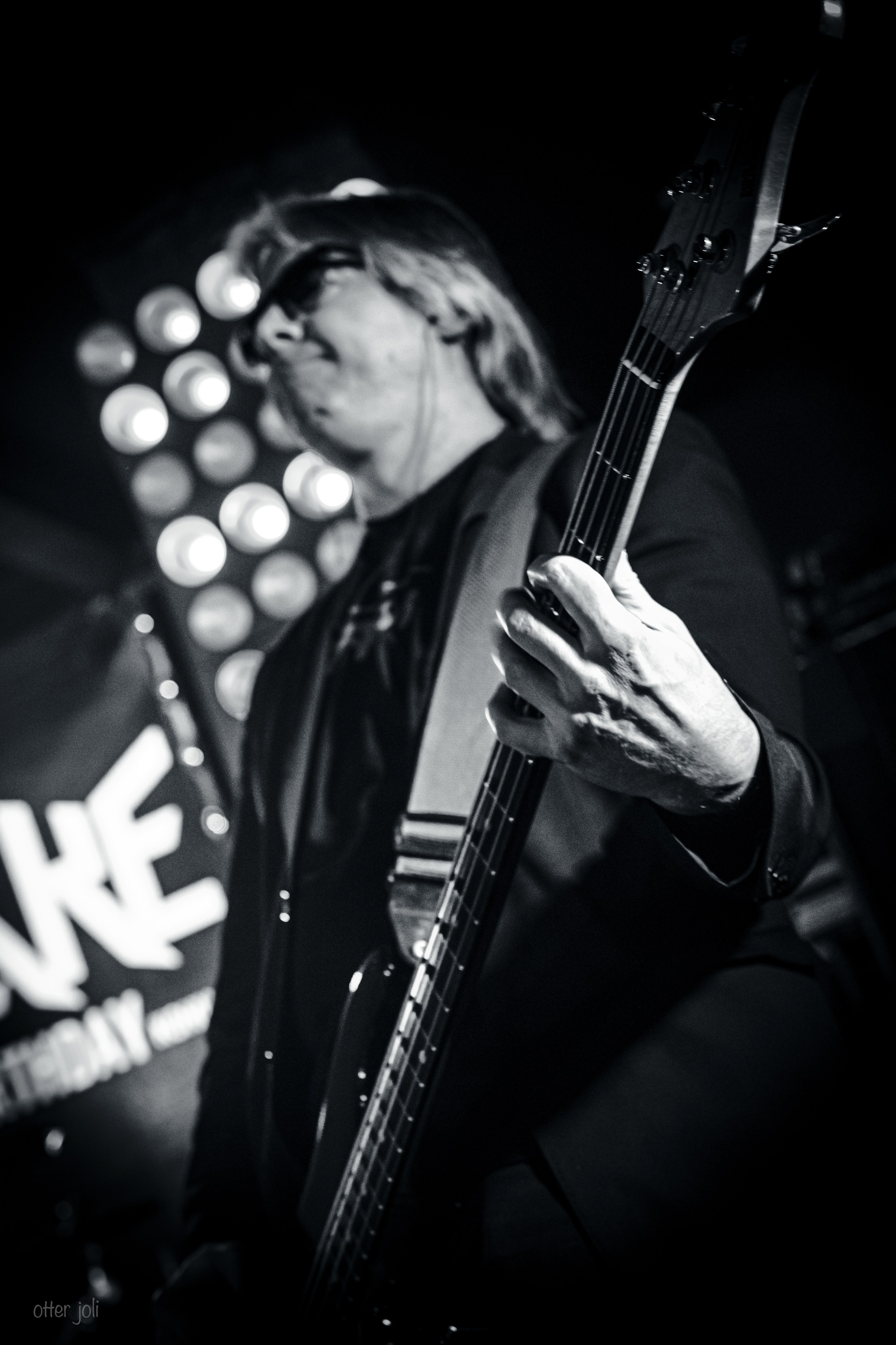 МЭD DОГ | Snake 56. Концертный репортёр Валерия Сафина