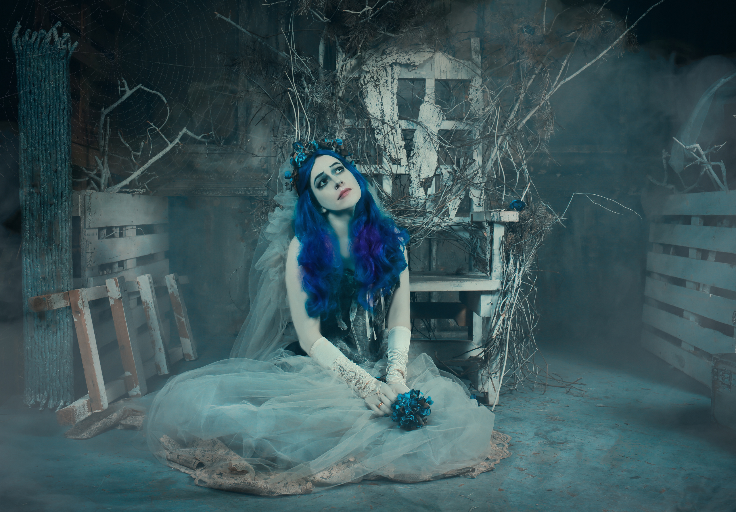 Мистическая фотосессия в образе Эмили из мультика «Труп невесты». Семейный и детский фотограф Александра Кор. Москва