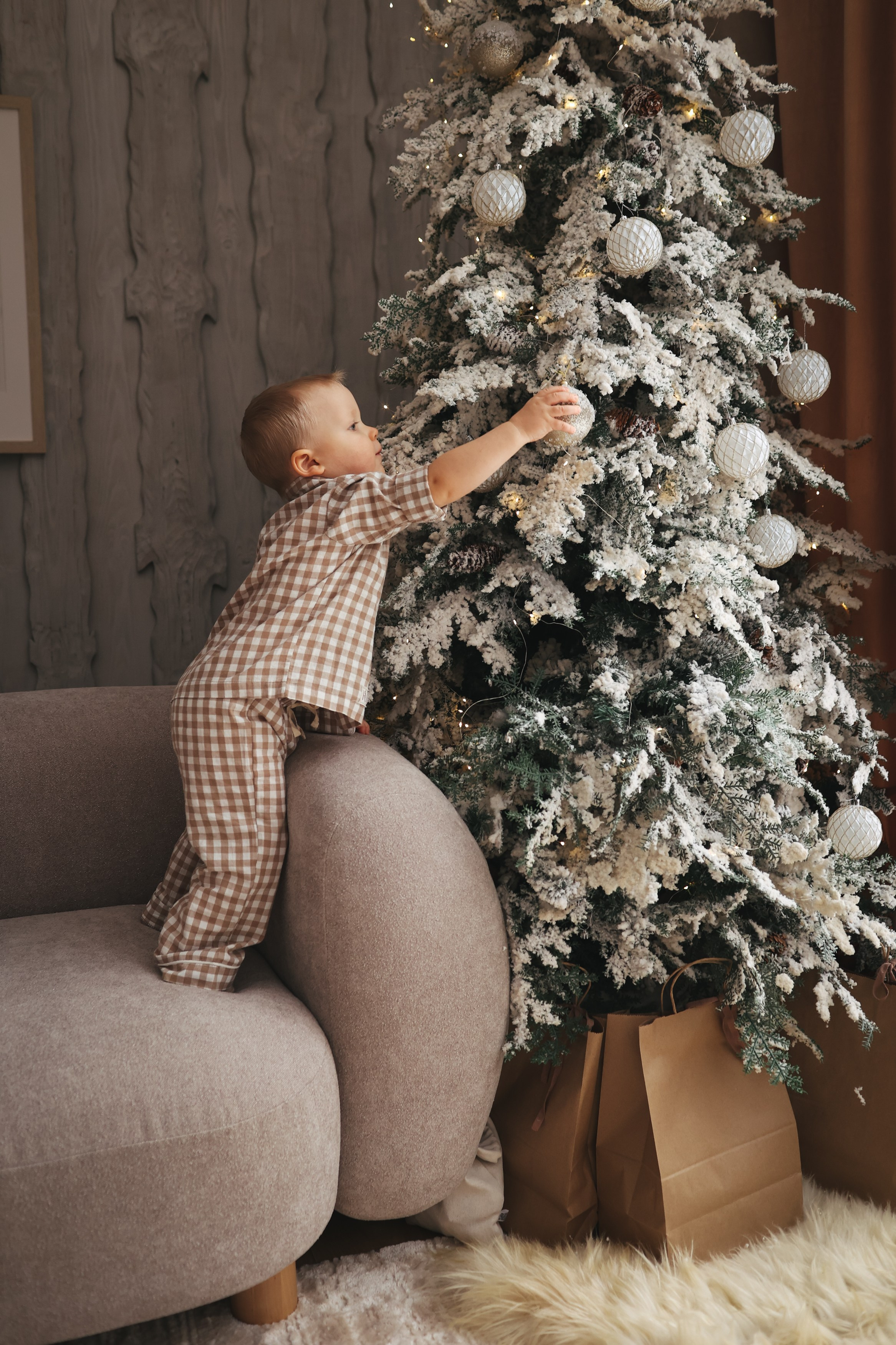 Новый год новогодняя фотосессия семейная фотосесиия. Фотограф Владимир Москва