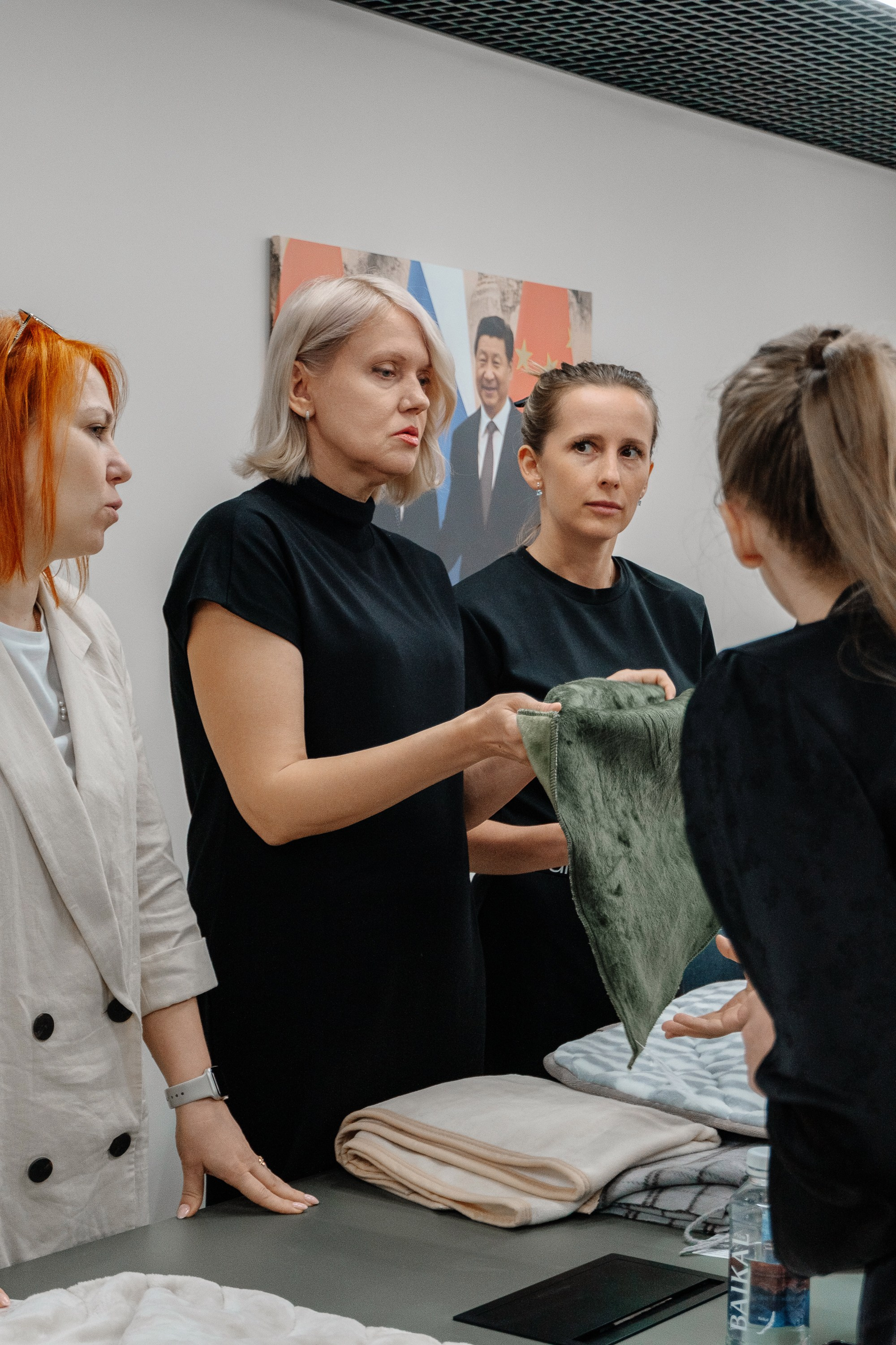 Делегация Китая в Ивановской текстильной компании