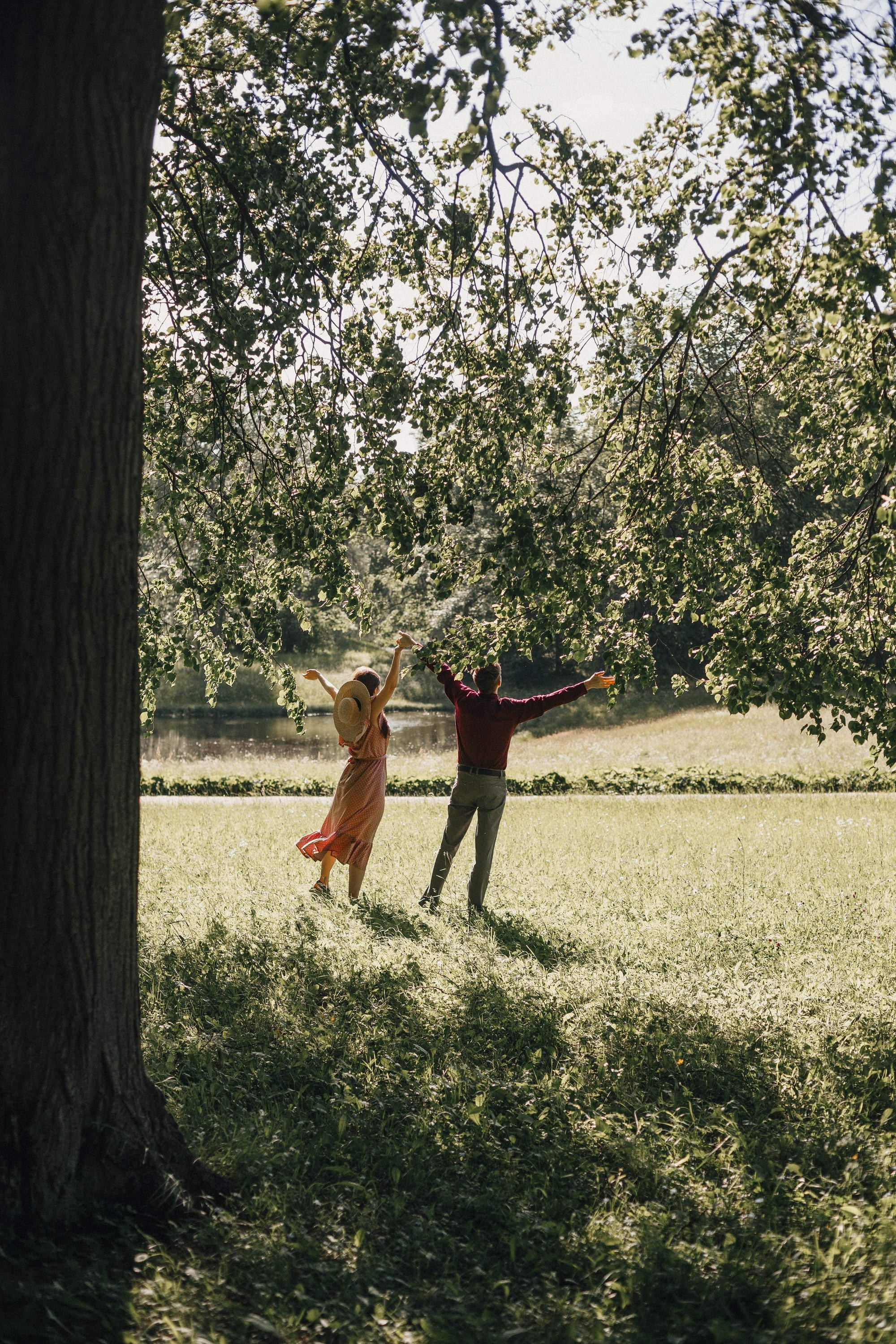 Фотосессия love story в Пушкине. Свадебный фотограф Игорь Брундасов 8PHOTO на свадьбу венчание загс СПб