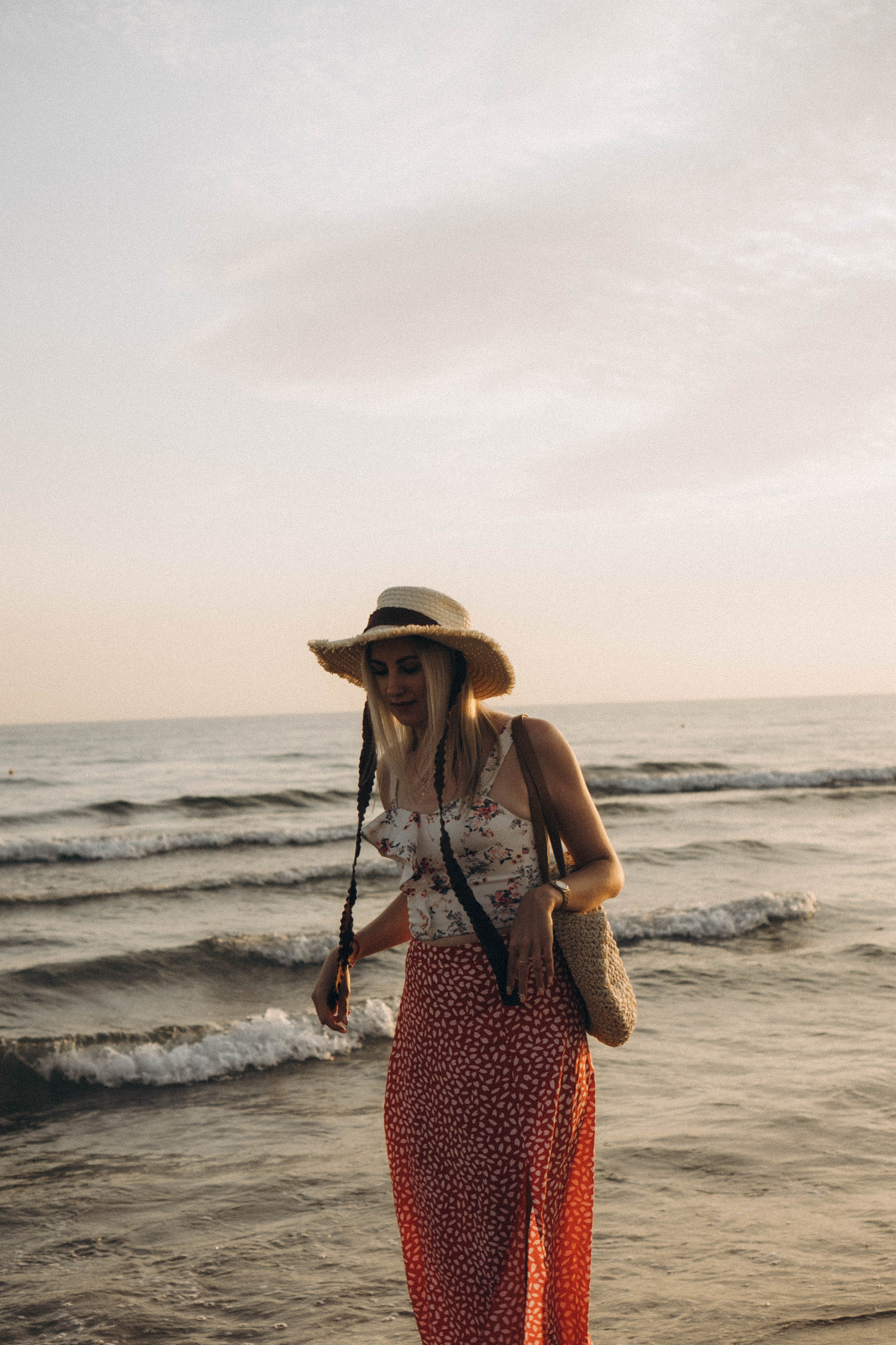 Июльский вечер на берегу черного моря. Профессиональный фотограф, Санкт-Петербург — Виктория Богомолова