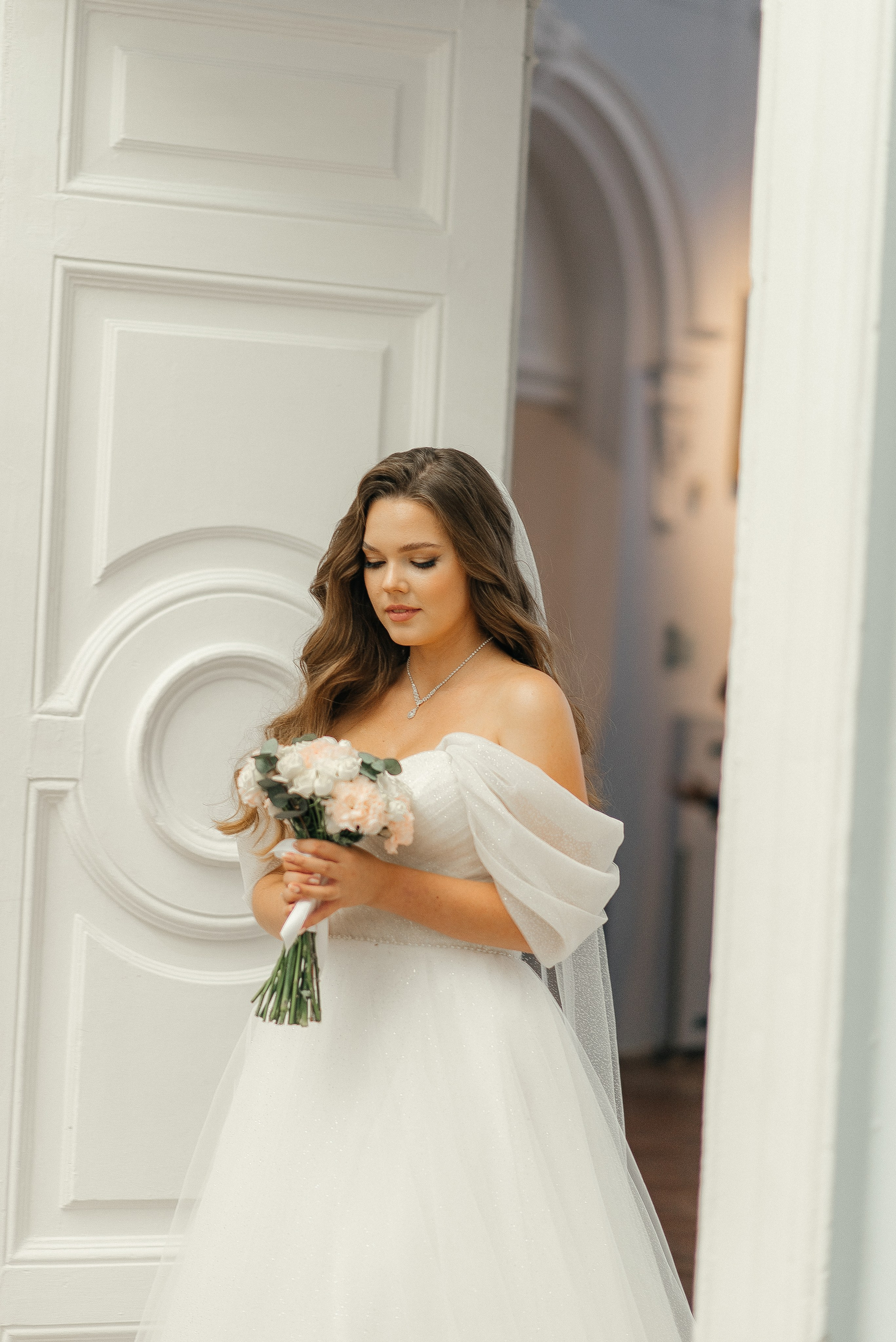 Михаил и Анна. Главная