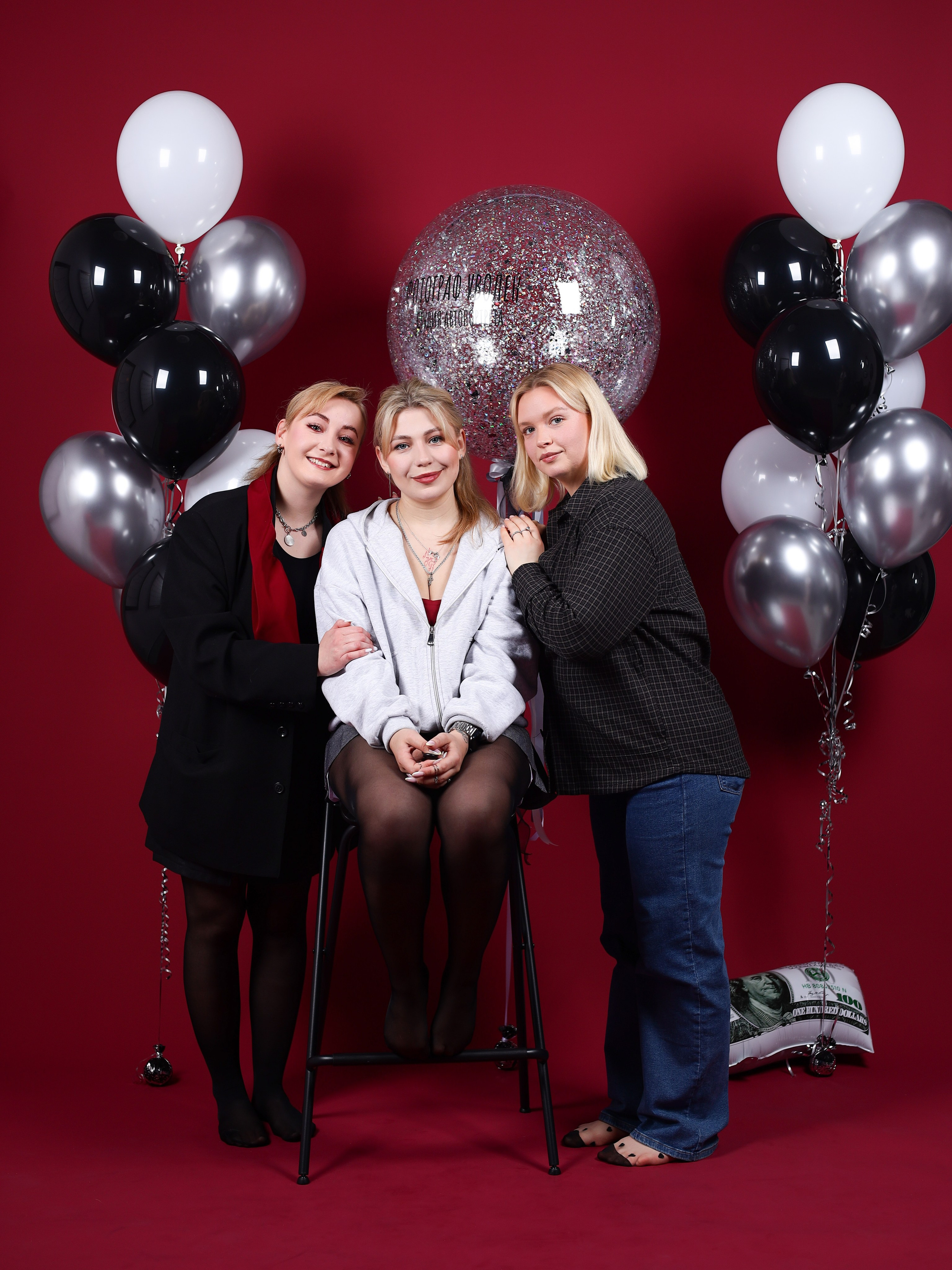 Открытие «фотограф уволен». Фотостудия без фотографа Чехов. Первая студия автопортрета в Чехове