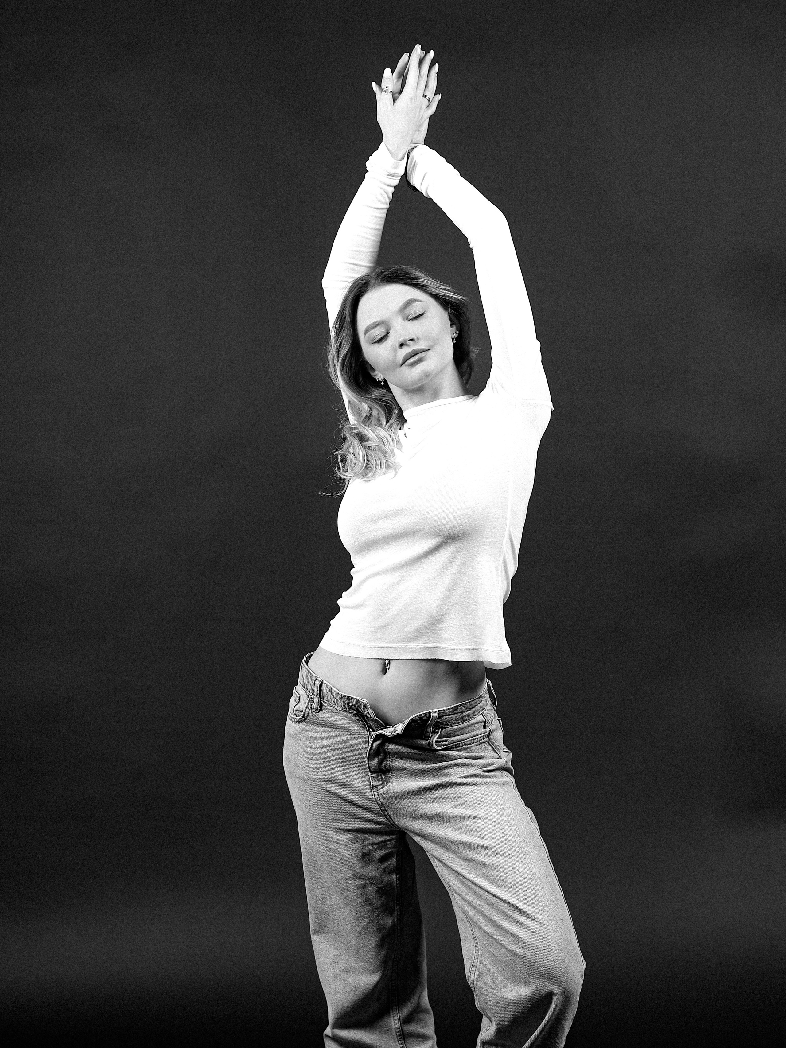 Дарья и Анна. Фотостудия без фотографа Чехов. Первая студия автопортрета в Чехове